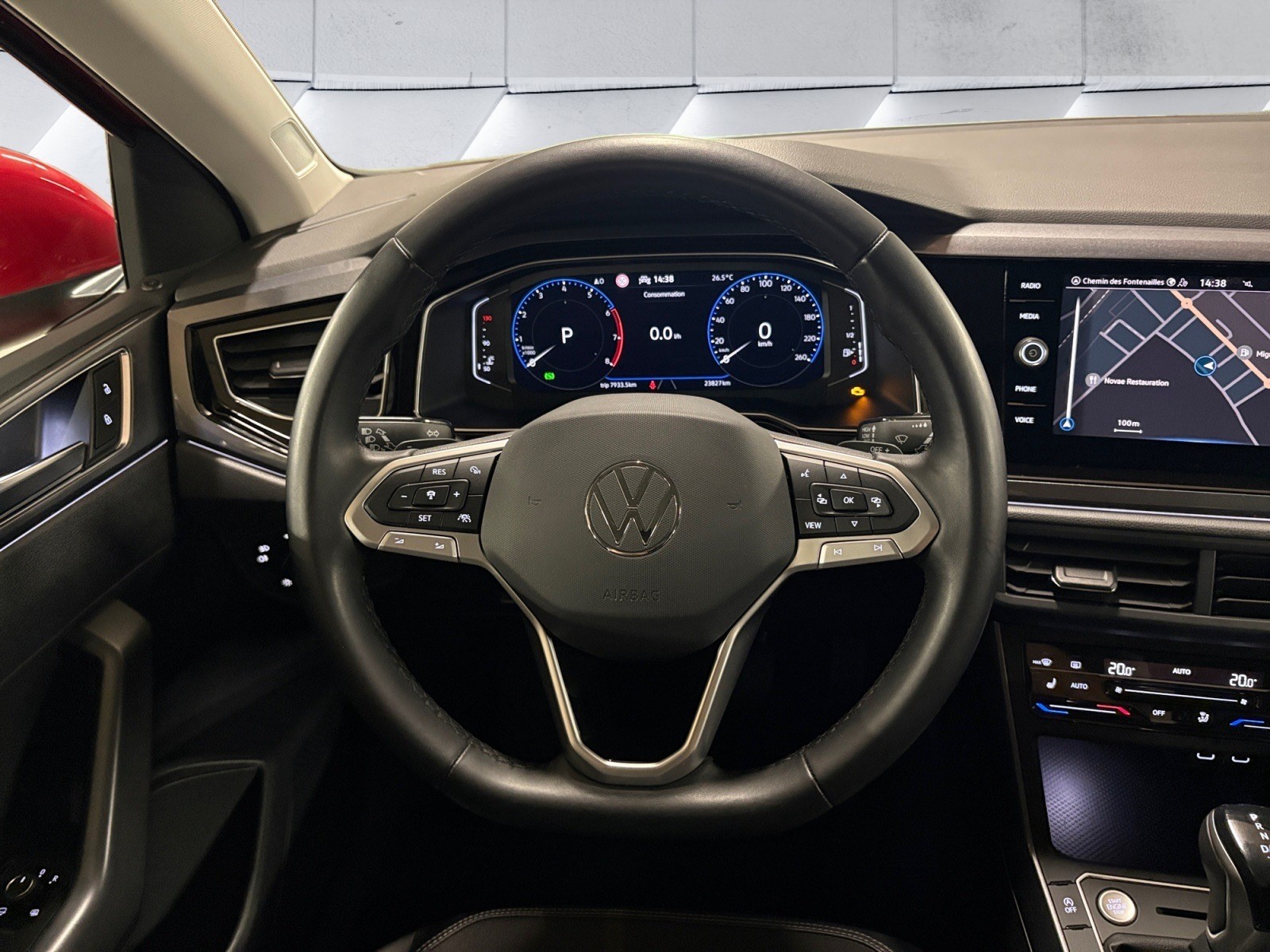 VW Taigo 1.5 TSI Style DSG / CAMERA DE RECUL / IQ DRIVE / GPS-image-9