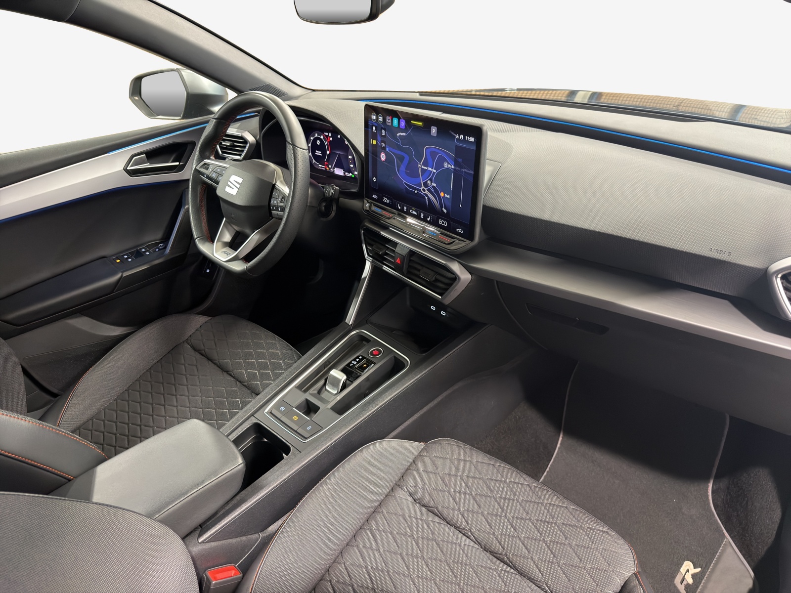 SEAT Leon 1.5 eHybrid pHEV DSG FR-image-15
