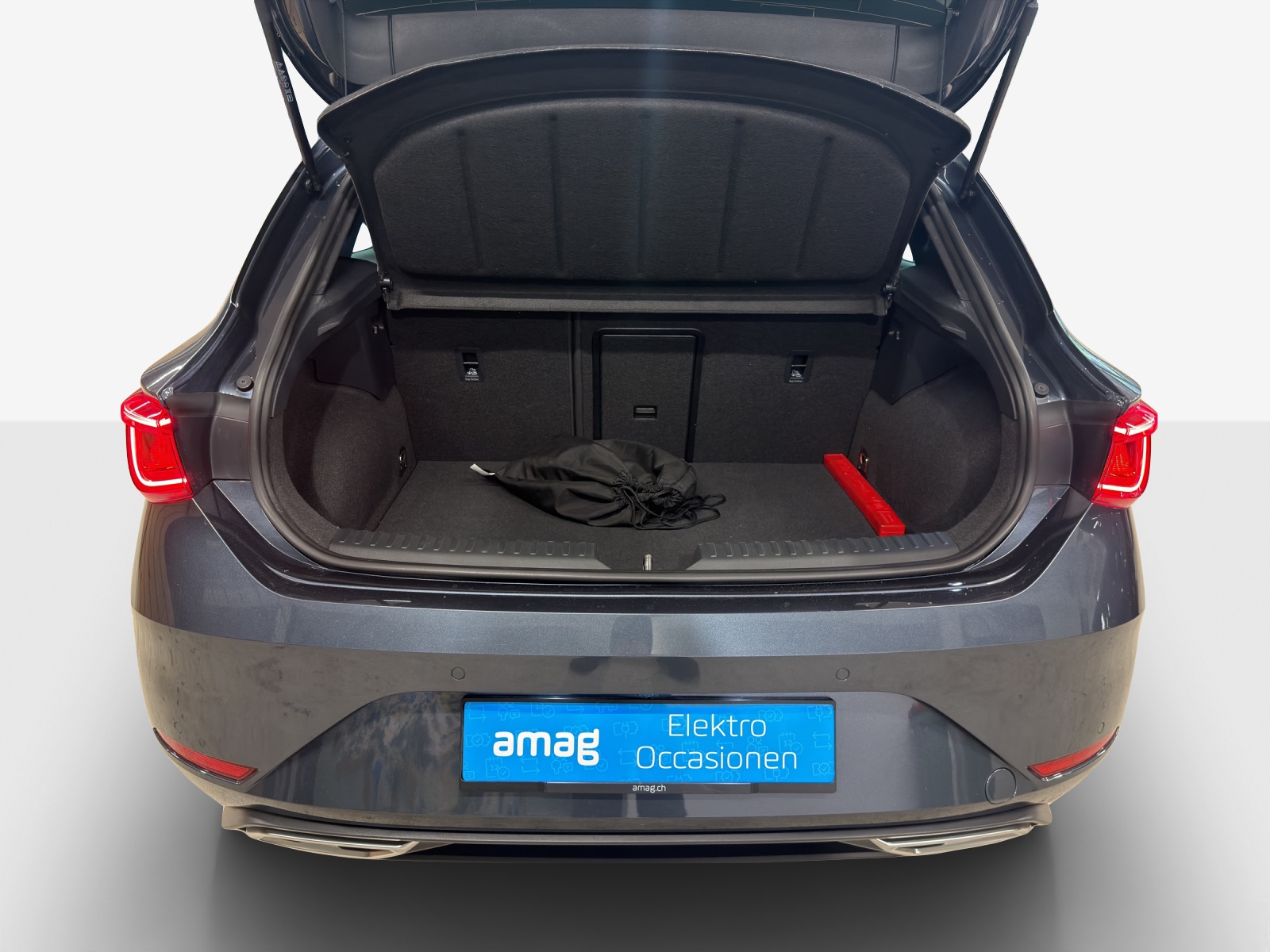 SEAT Leon 1.5 eHybrid pHEV DSG FR-image-12