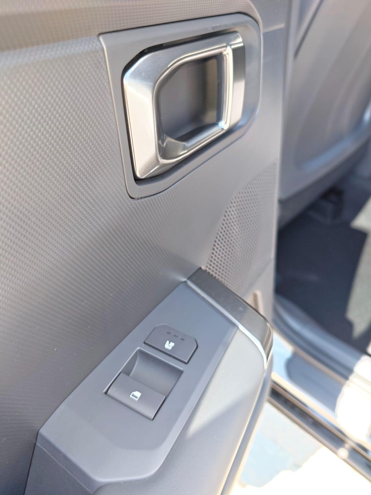 KIA Seltos 1.6 T-GDi X-Line-image-16