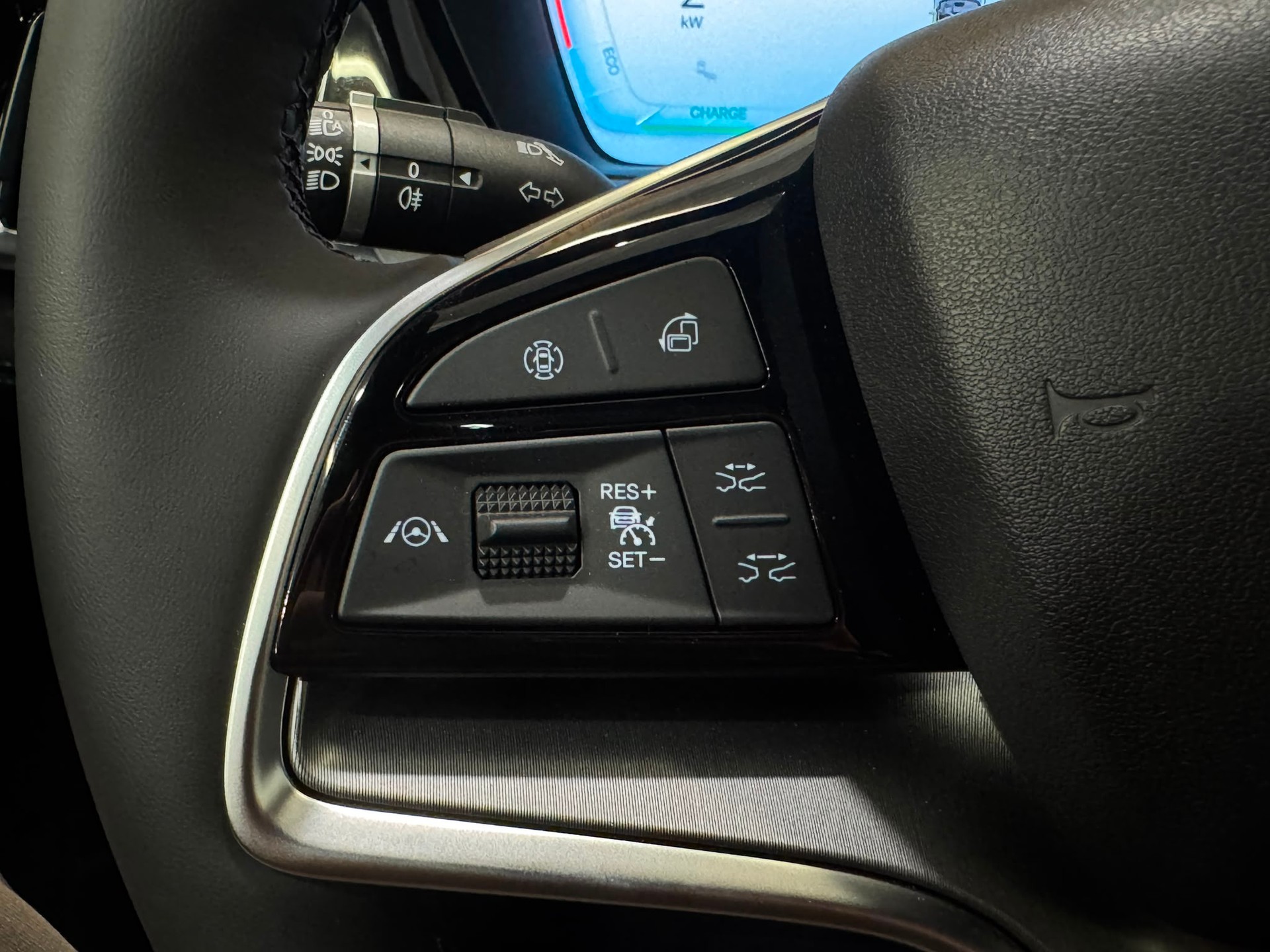 BYD Seal U DM-i Design AWD *Tian Qing*-image-13