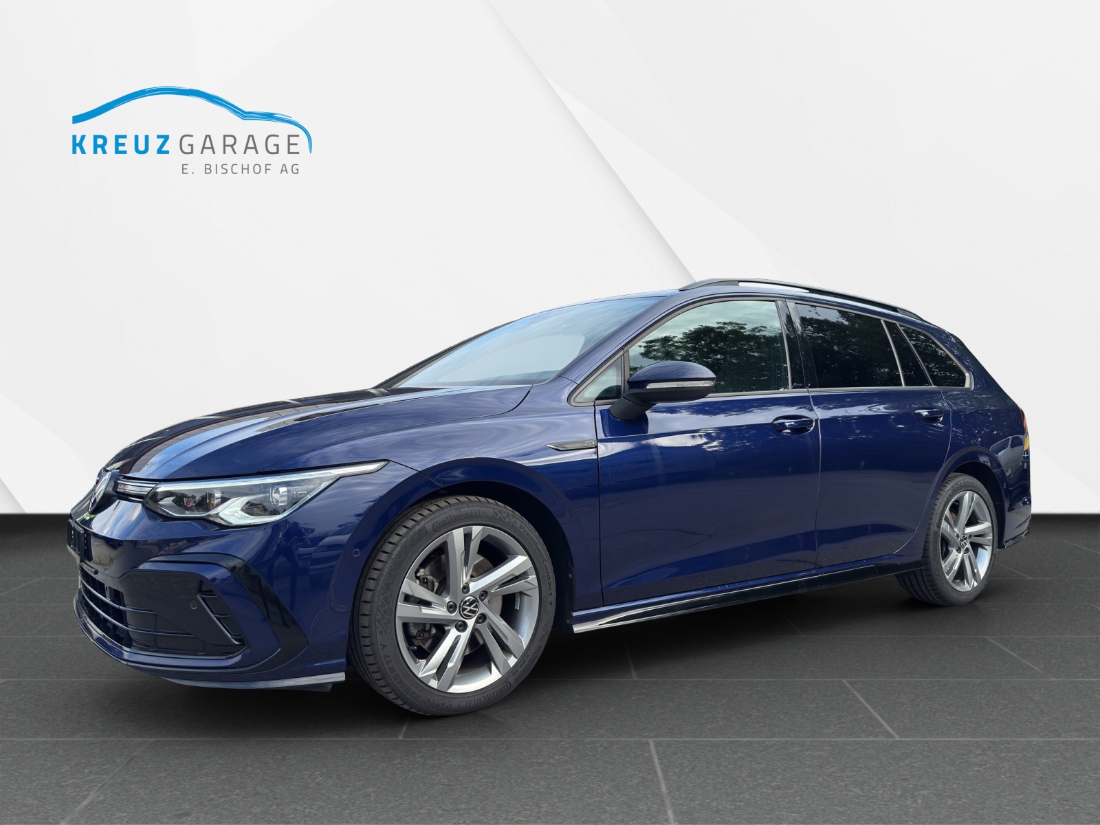 VW Golf Variant 2.0 TDI R-Line DSG 4Motion-image-0