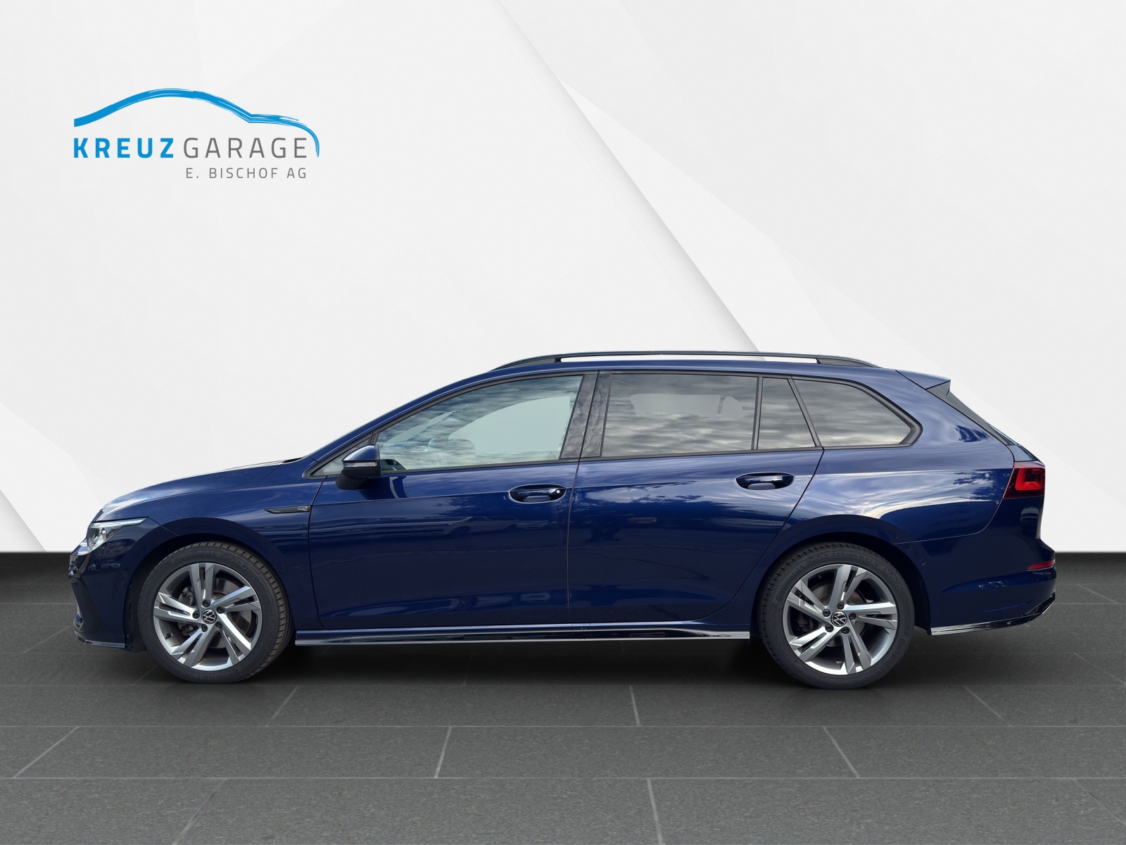 VW Golf Variant 2.0 TDI R-Line DSG 4Motion-image-7