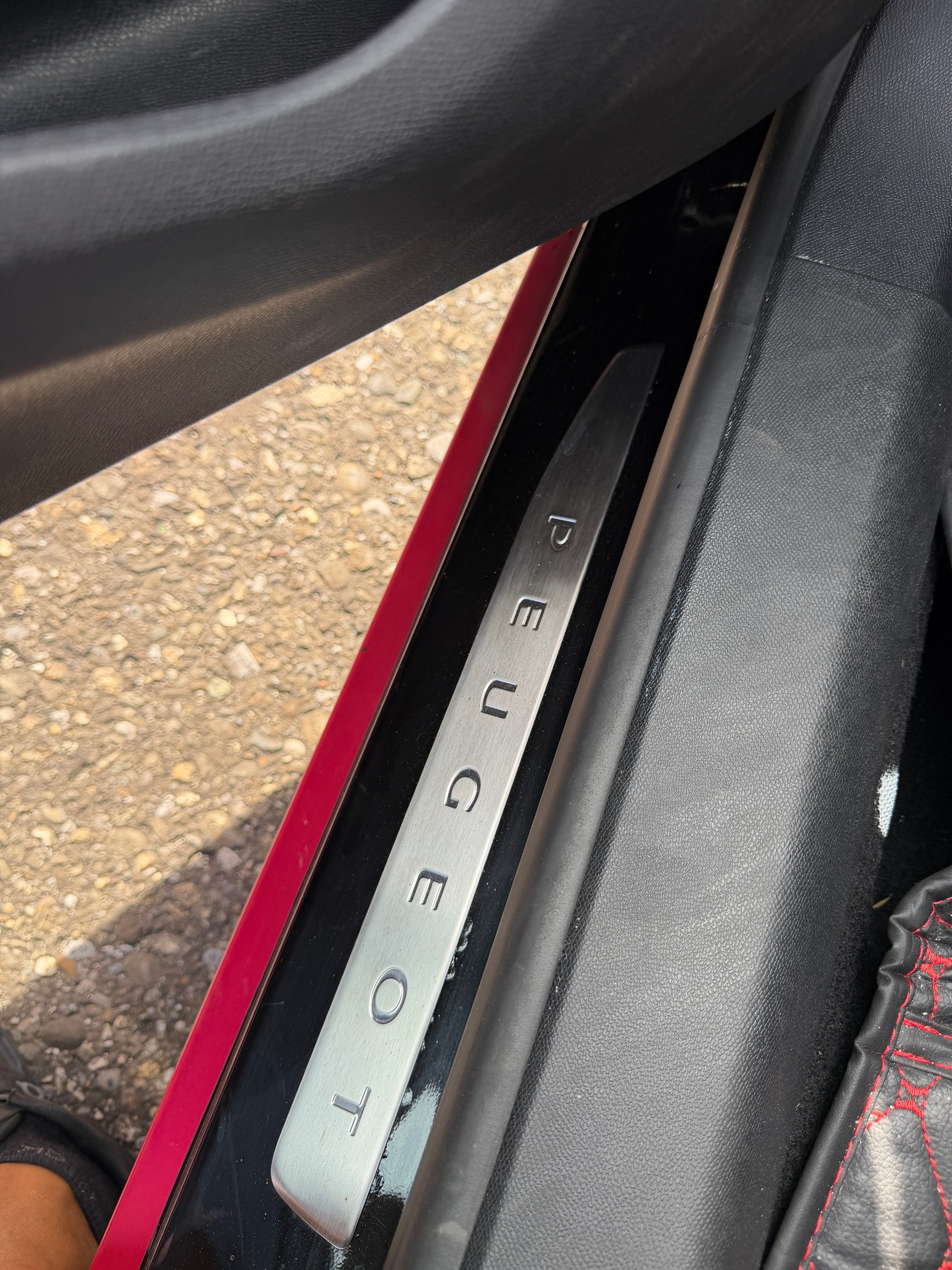 PEUGEOT 308 SW 2.0 BlueHDI GT Automatic-image-8