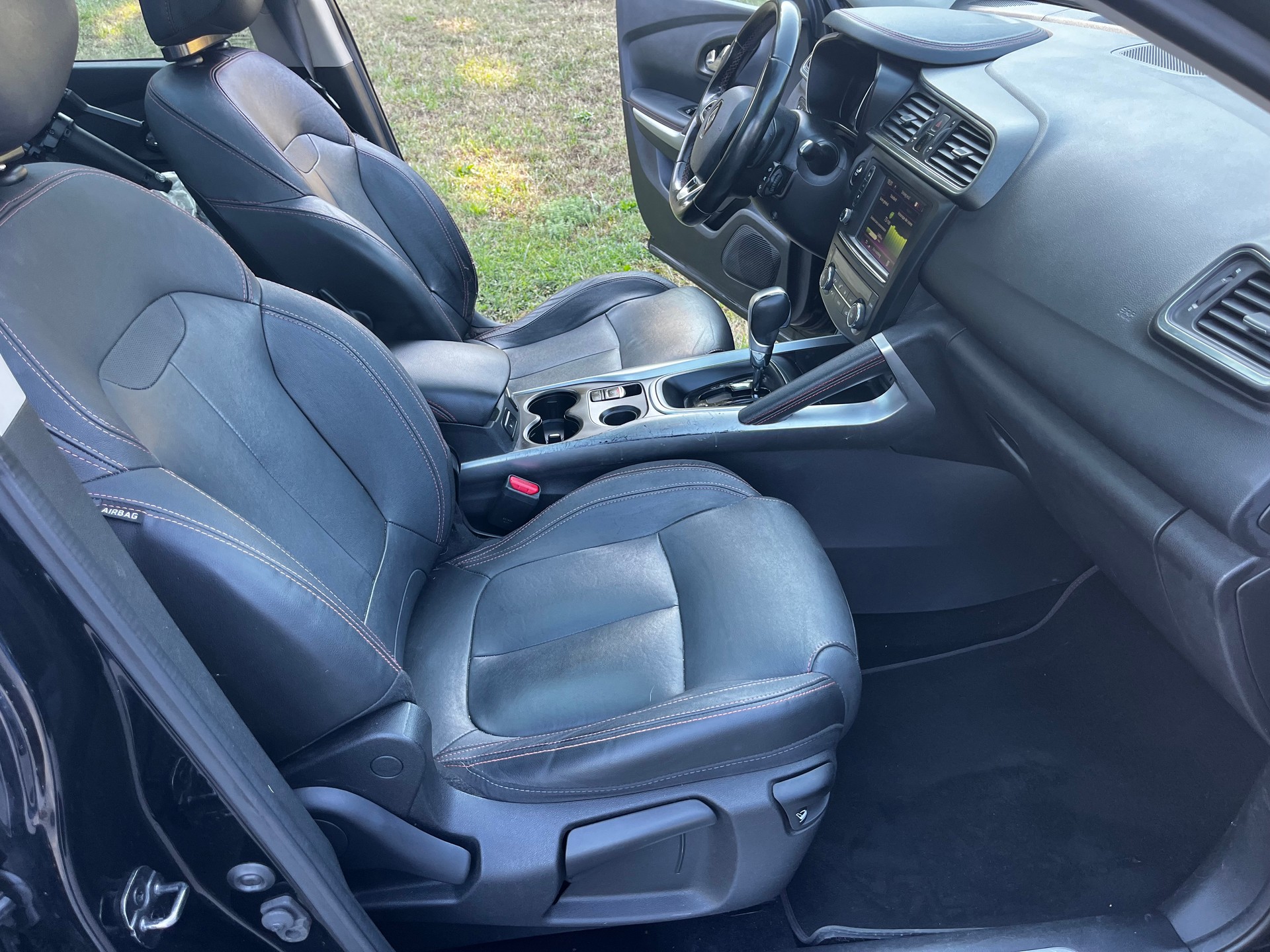 RENAULT Kadjar 1.2 16V Turbo Swiss Edition EDC-image-13
