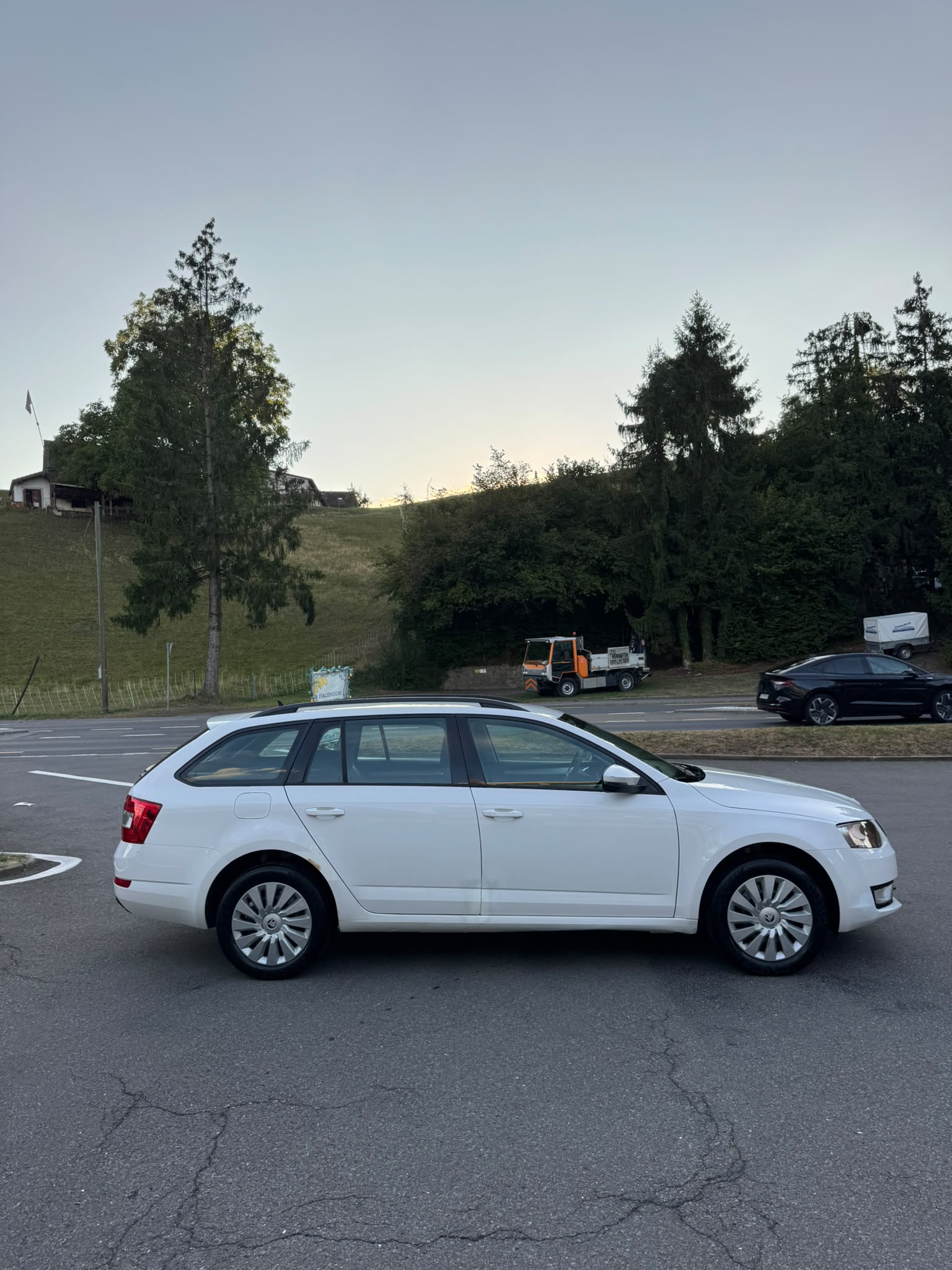 SKODA Octavia Combi 1.6 TDI Style 4x4-image-7
