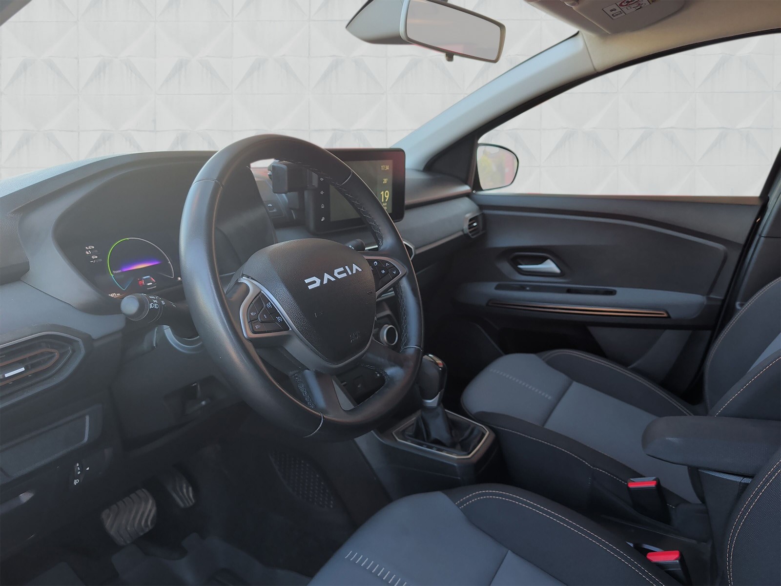 DACIA Jogger HEV 140 Extreme-image-8