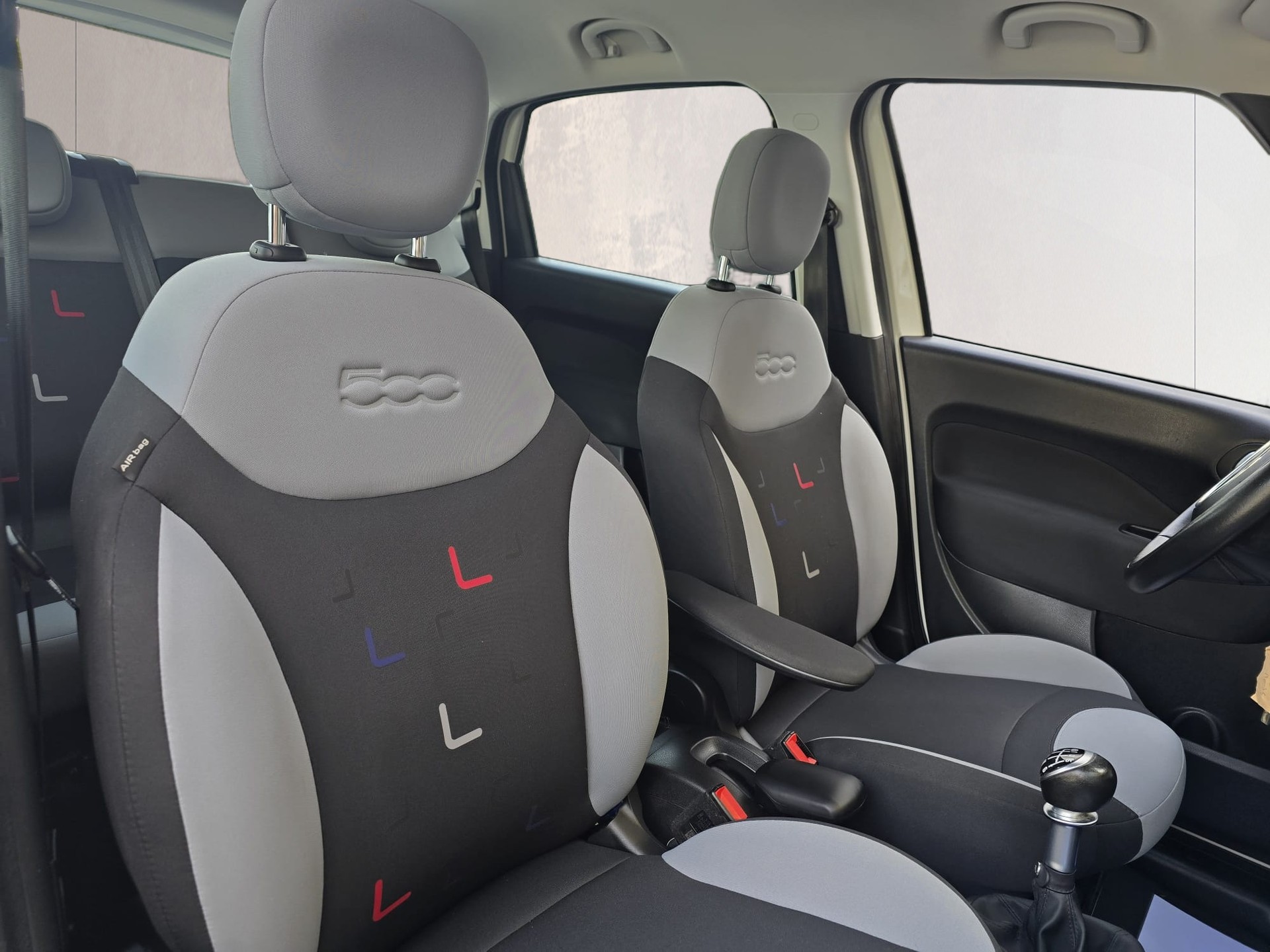 FIAT 500L 1.4 TB 16V Pop Star-image-14