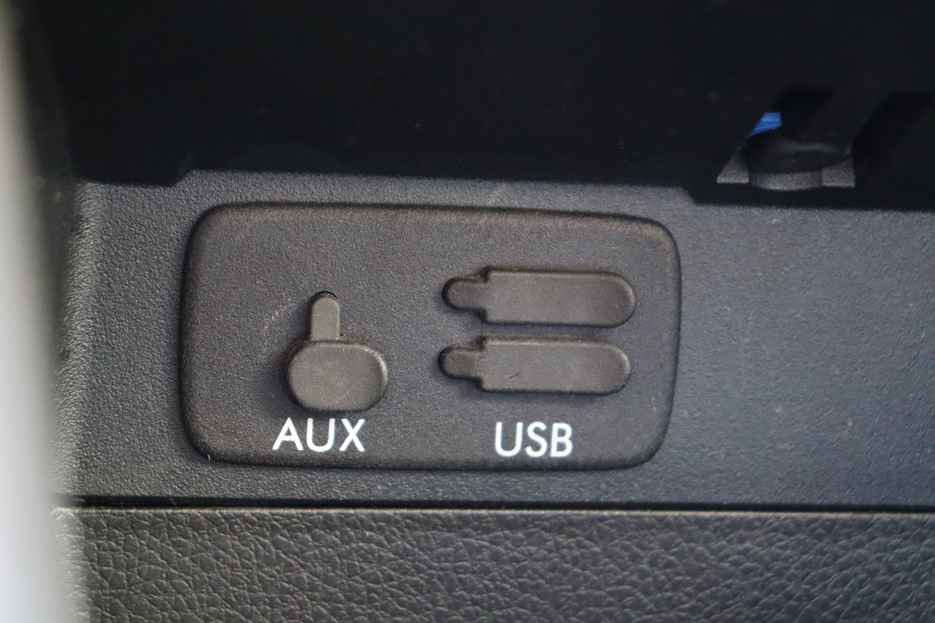 SUBARU Levorg 1.6DIT Swiss S AWD Lineartronic-image-22