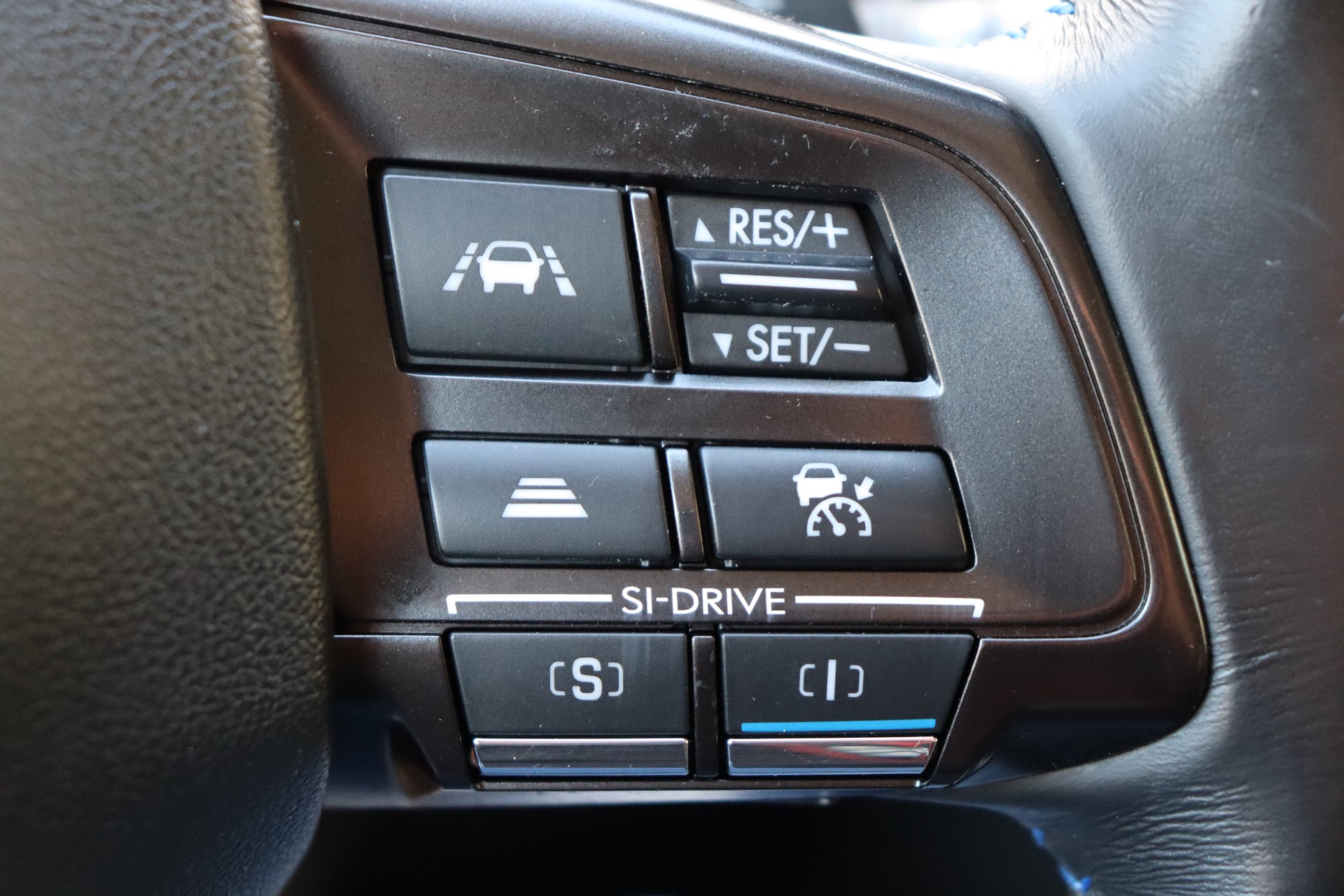 SUBARU Levorg 1.6DIT Swiss S AWD Lineartronic-image-20