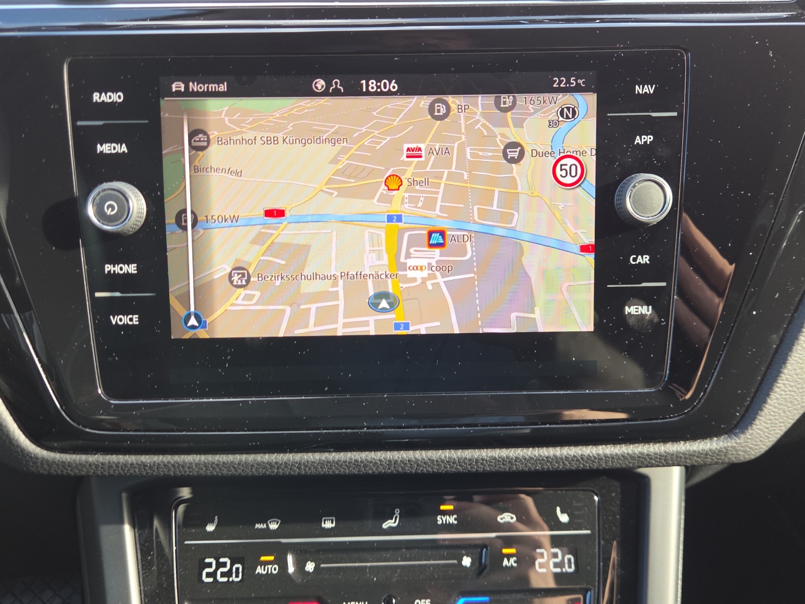 VW Touran 1.5 TSI EVO Highline DSG-image-10