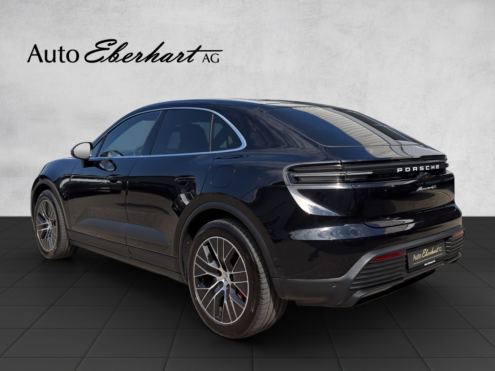 PORSCHE Macan 4S-image-1