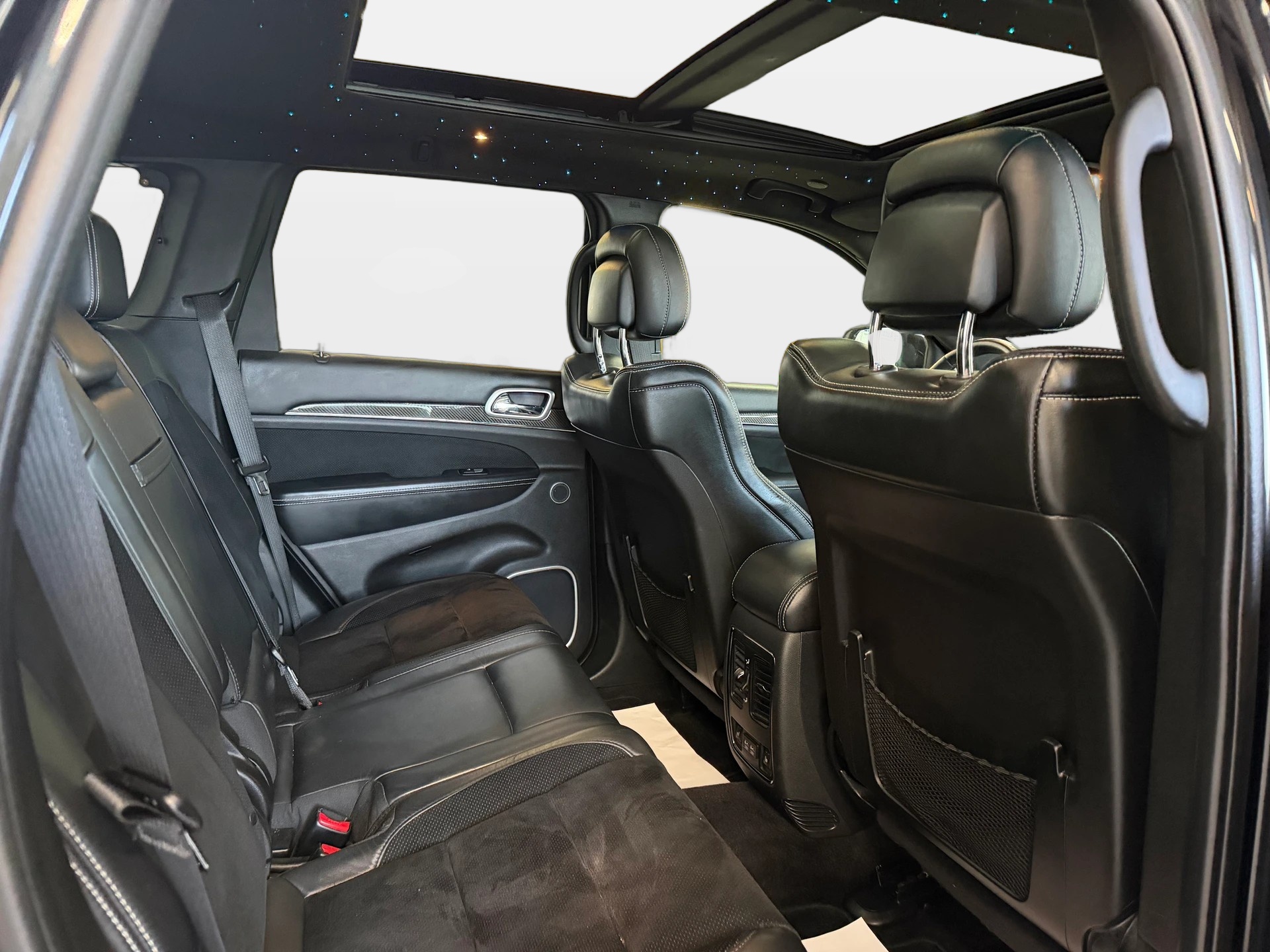 JEEP Grand Cherokee 6.4 V8 HEMI SRT8 Automatic | Frisch ab Service | Sternenhimmel | KW Federn-image-10