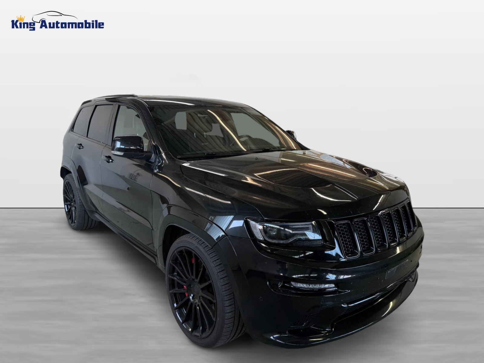 JEEP Grand Cherokee 6.4 V8 HEMI SRT8 Automatic | Frisch ab Service | Sternenhimmel | KW Federn-image-3