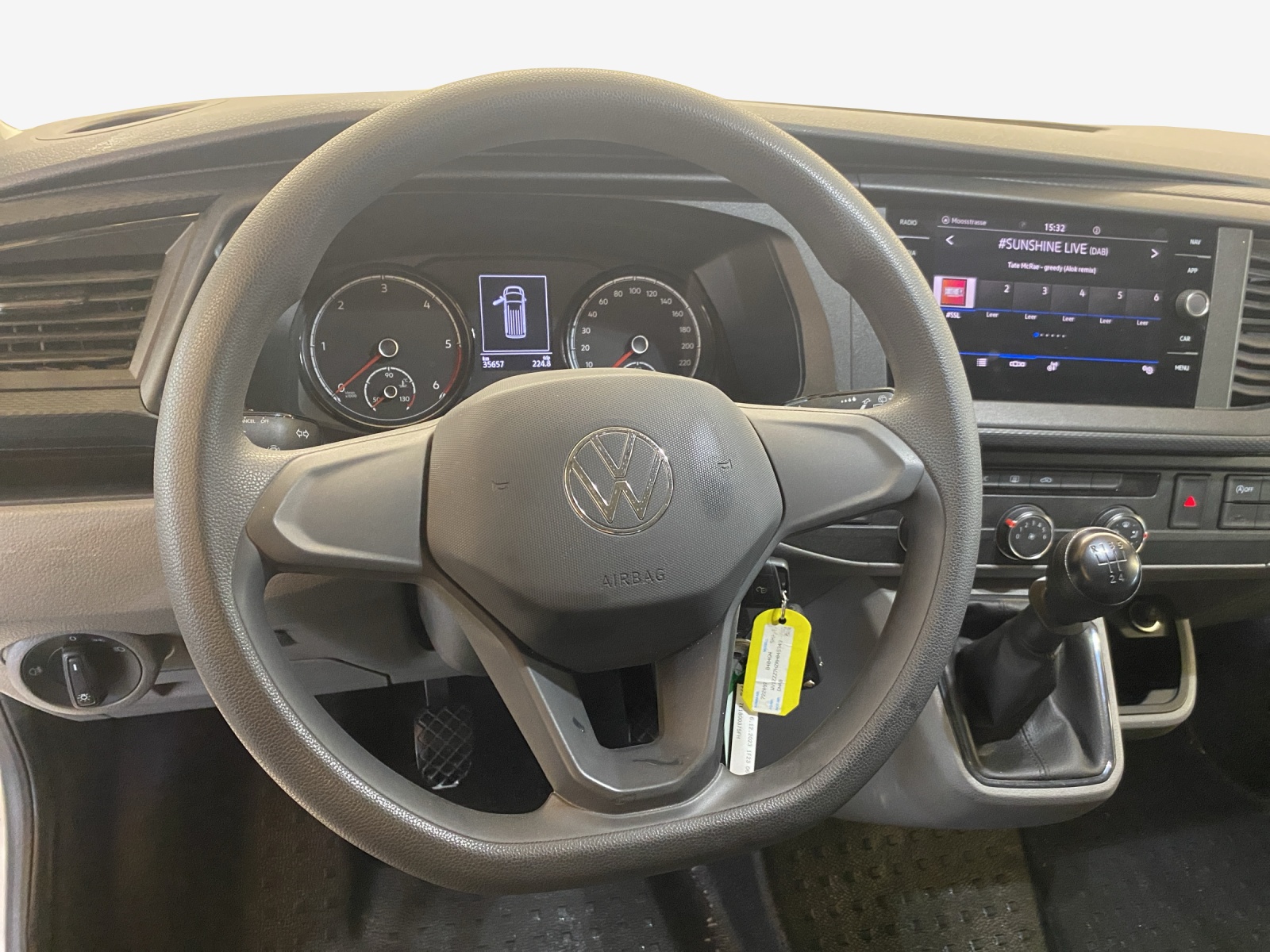VW T6.1 2.0 TDI-image-9
