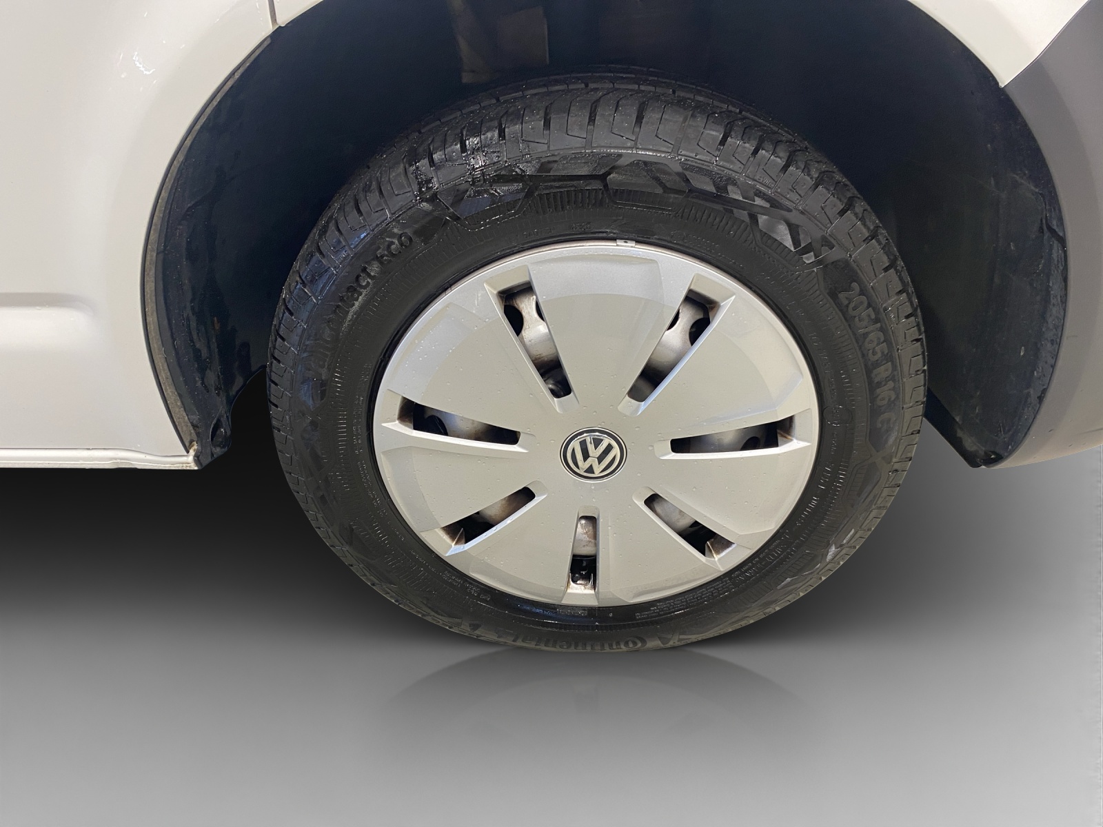 VW T6.1 2.0 TDI-image-15