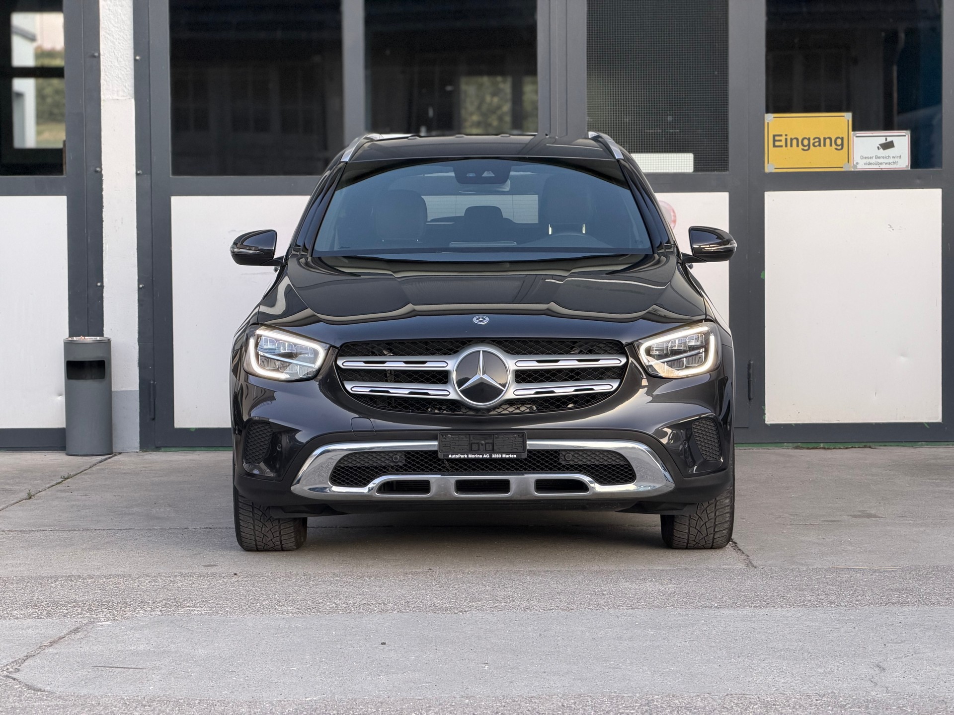 MERCEDES-BENZ GLC 220 d 4Matic 9G-Tronic-showroom-element-2
