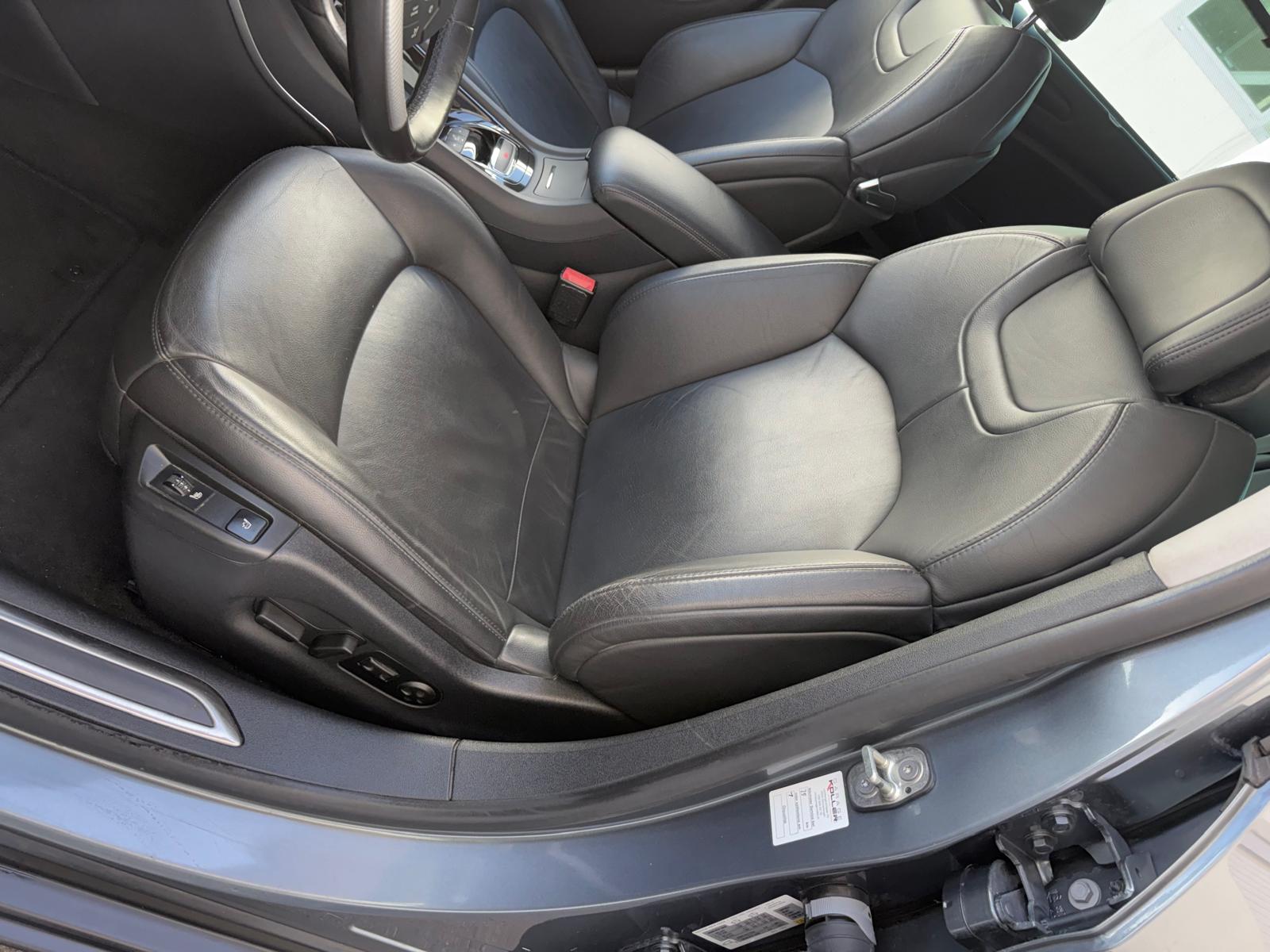 CITROEN C5 Tourer 2.2 HDi Exclusive Automatic-image-8