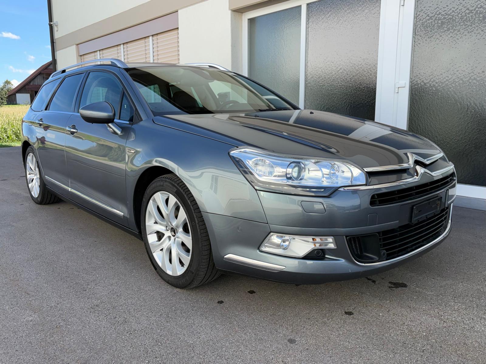 CITROEN C5 Tourer 2.2 HDi Exclusive Automatic-image-0