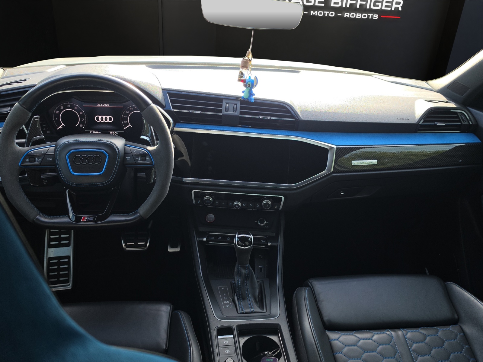 AUDI RS Q3 Sportback quattro S tronic-image-9
