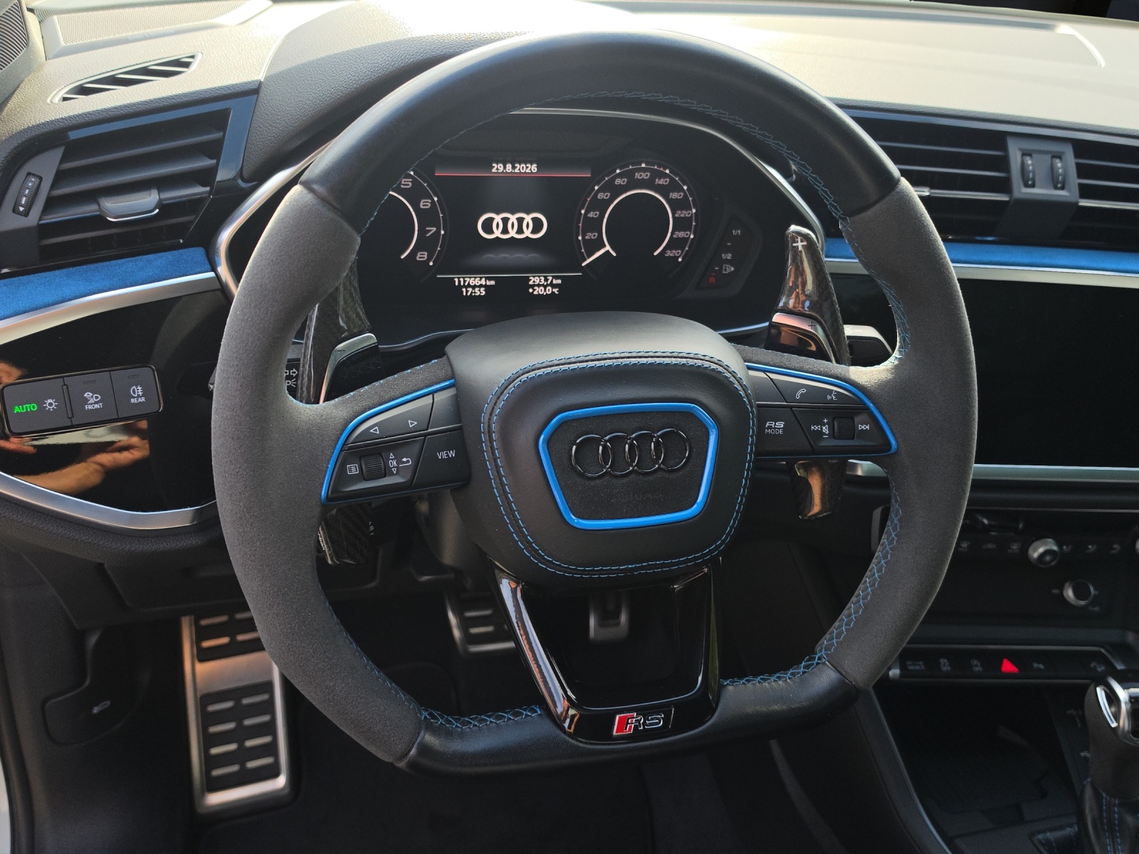 AUDI RS Q3 Sportback quattro S tronic-image-6