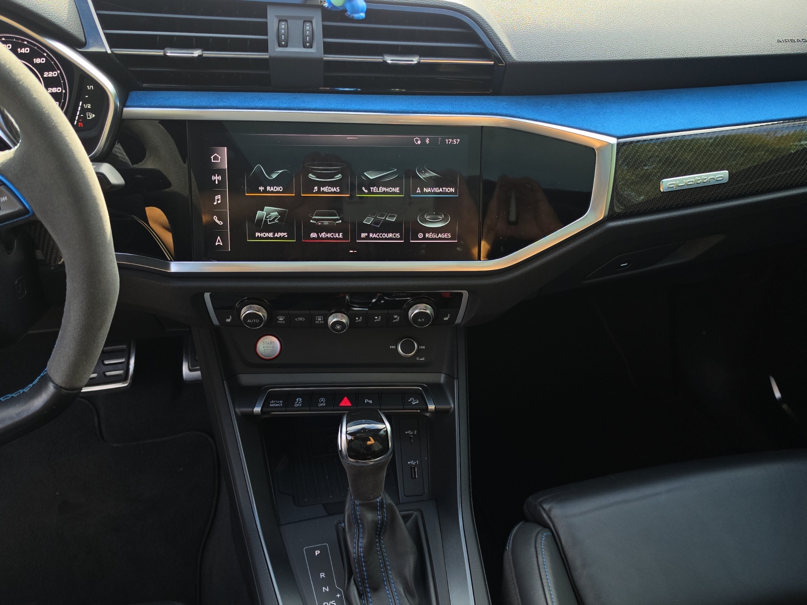 AUDI RS Q3 Sportback quattro S tronic-image-10