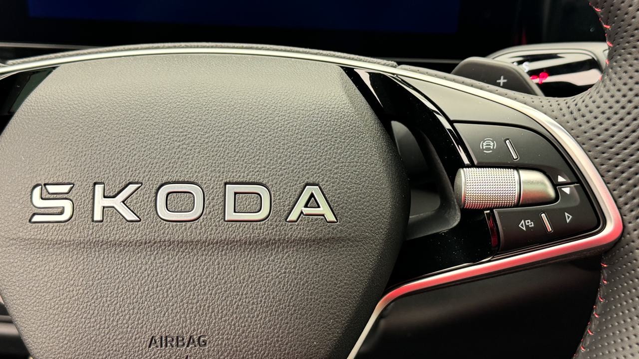 SKODA Kodiaq 2.0 TSI RS 4x4-image-8