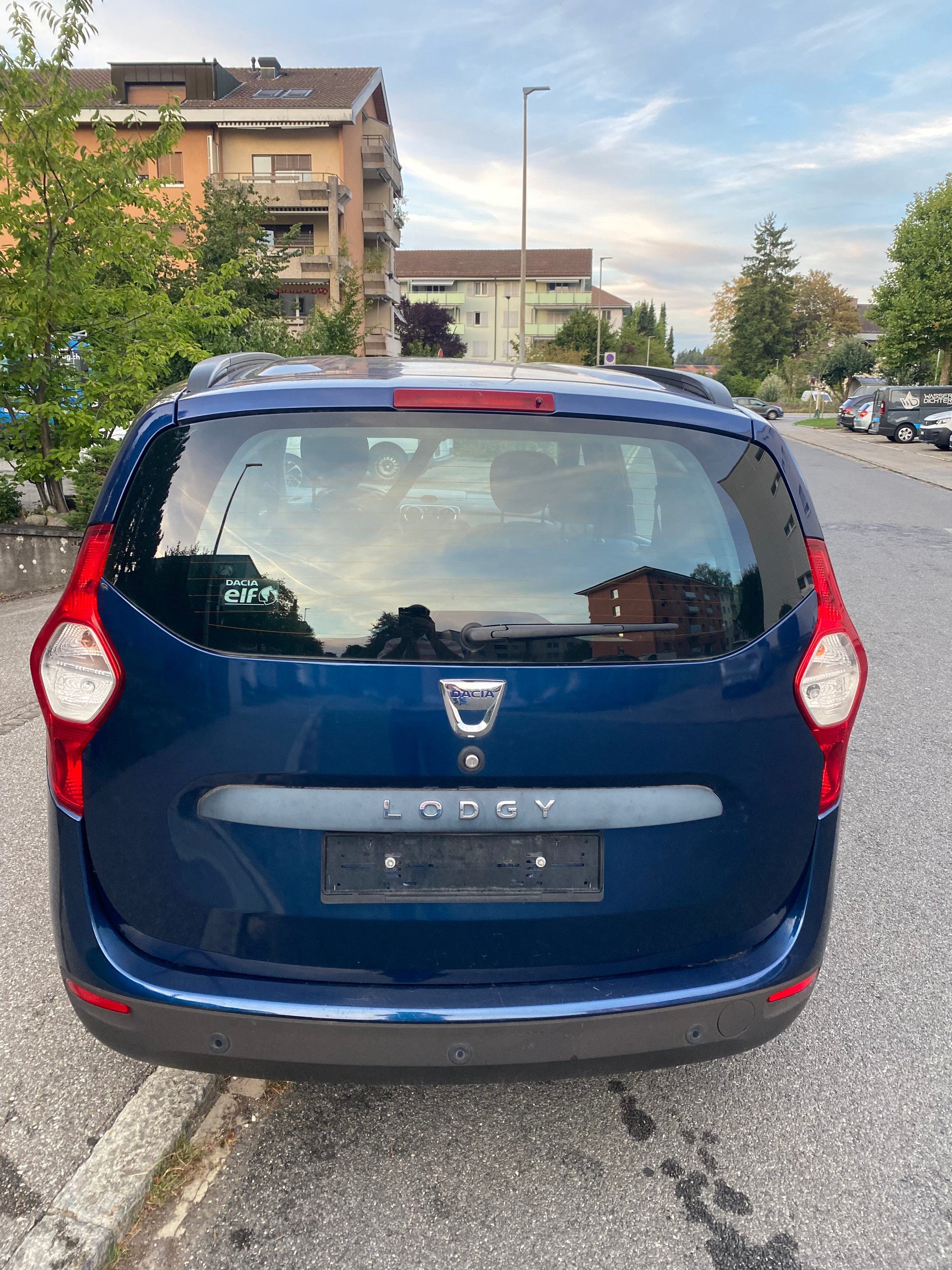 DACIA Lodgy 1.2 Turbo Ambiance 5PL-image-3