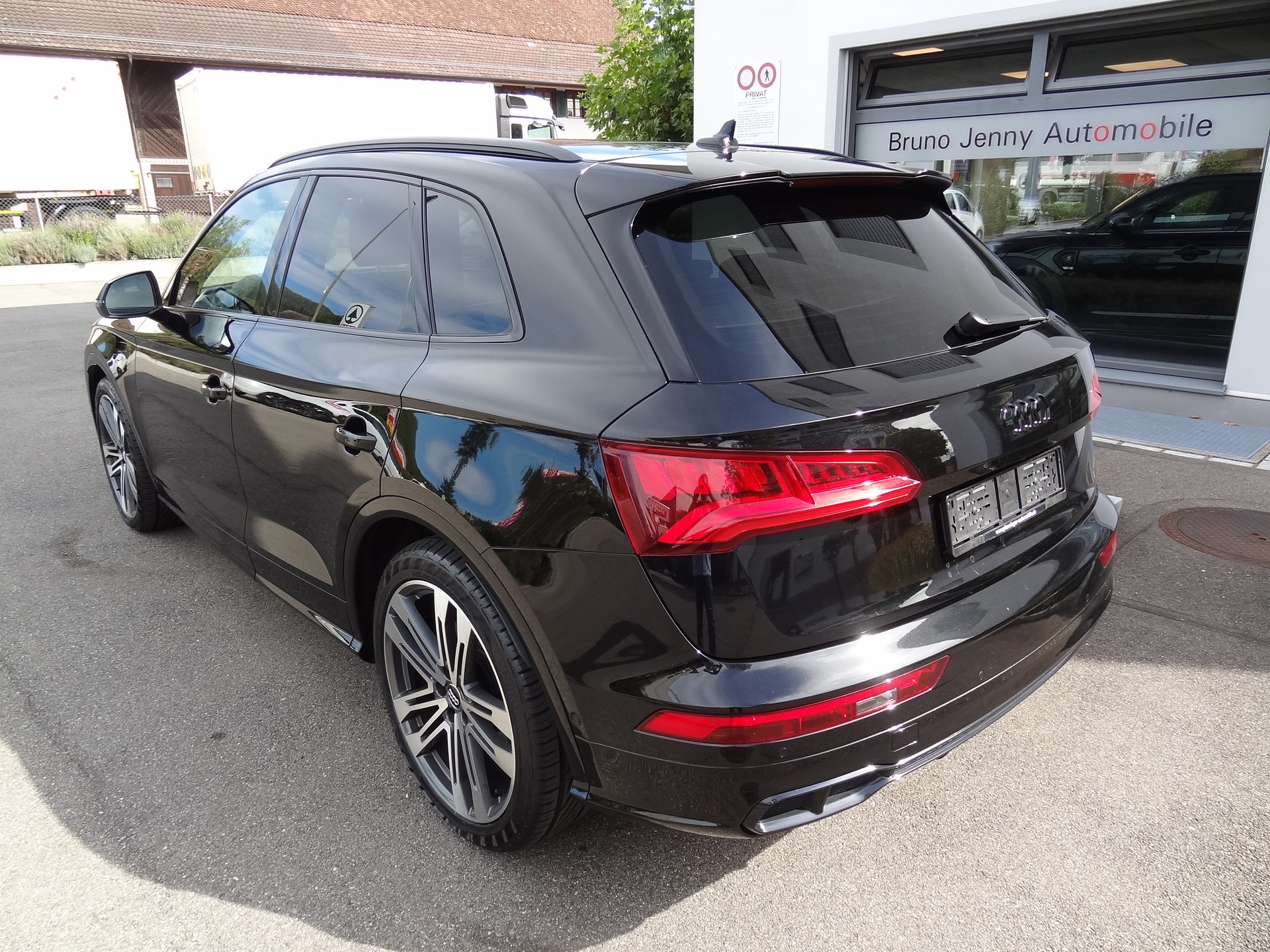 AUDI SQ5 TDI quattro tiptronic-showroom-element-3