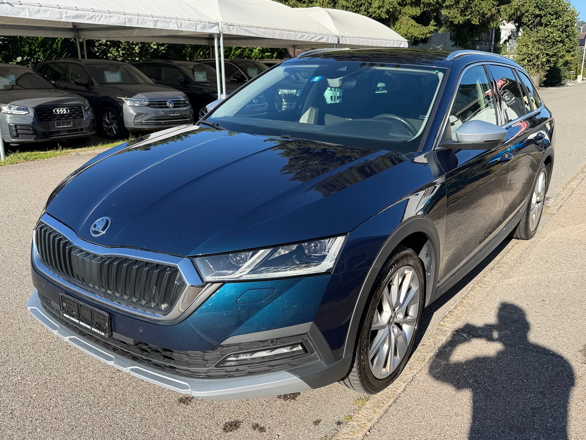 SKODA Octavia Combi 2.0 TDI DSG Scout 4x4-image-0