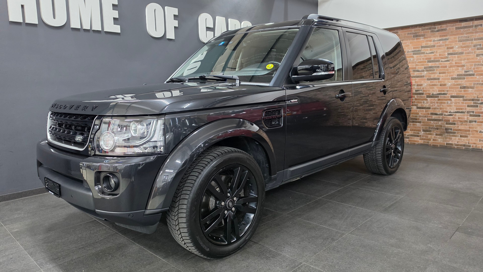 LAND ROVER Discovery 3.0 SDV6 HSE Automatic-image-3