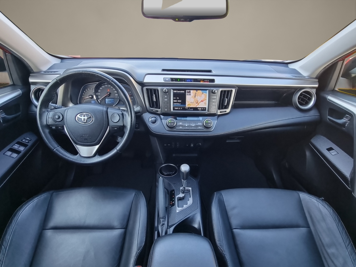 TOYOTA RAV4 2.0i VMa Sol Premium MdS-image-10