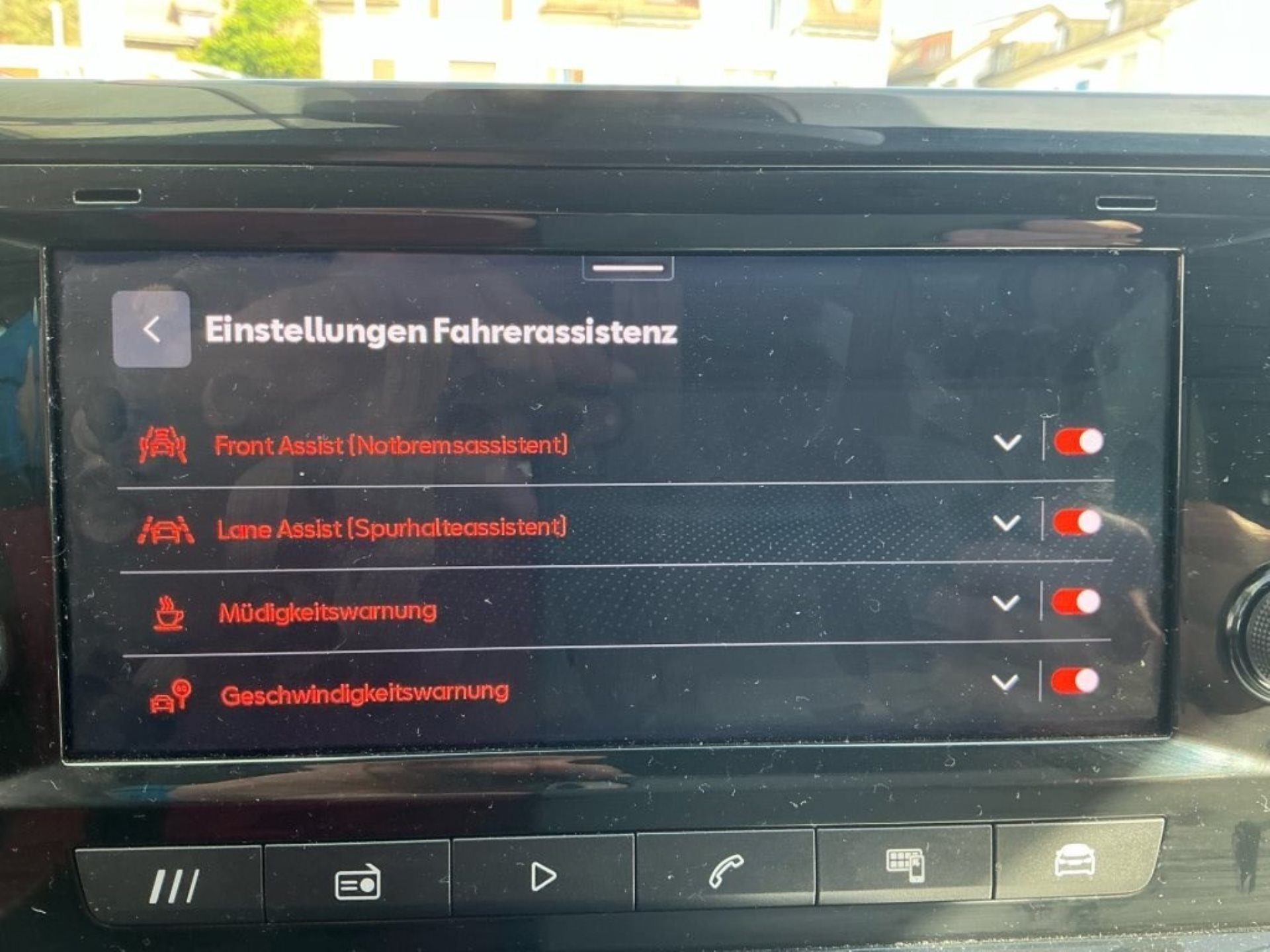 SEAT Ibiza 1.0 TSI DSG FR *** SPURHALTEASSISTENT & TEMPOMAT ***-image-17