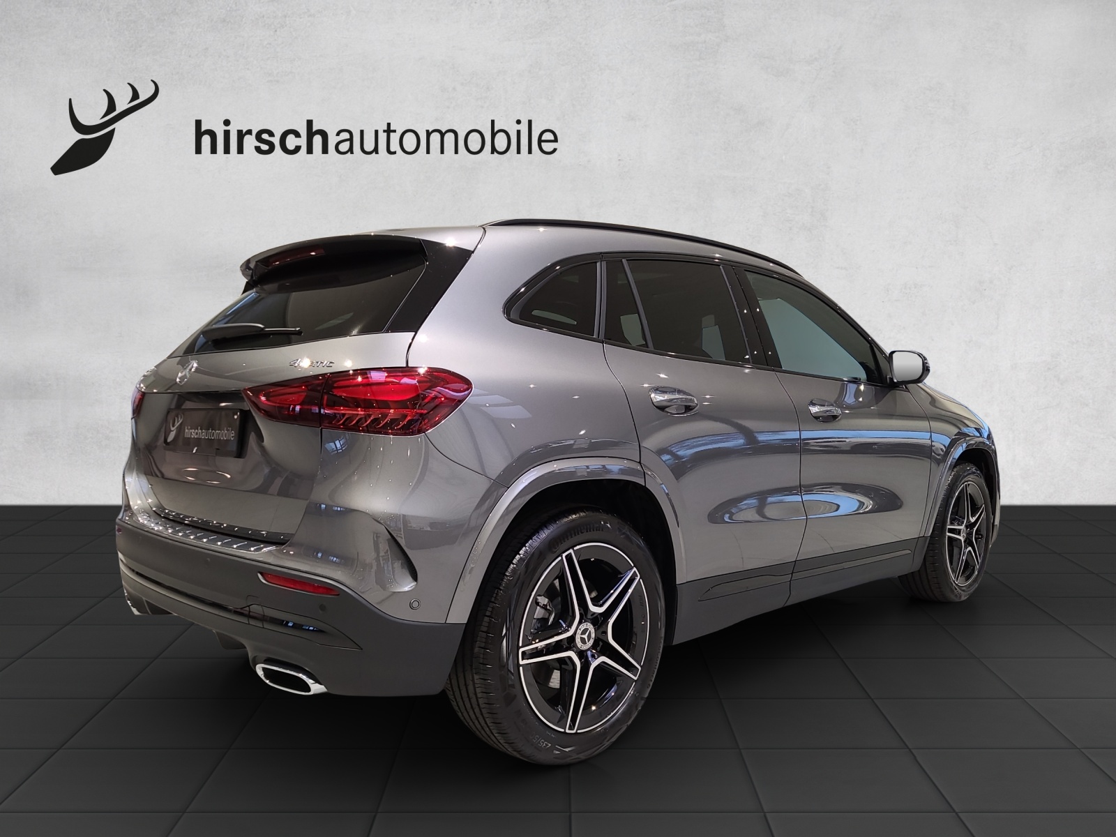 MERCEDES-BENZ GLA 250 4matic AMG Line-image-10
