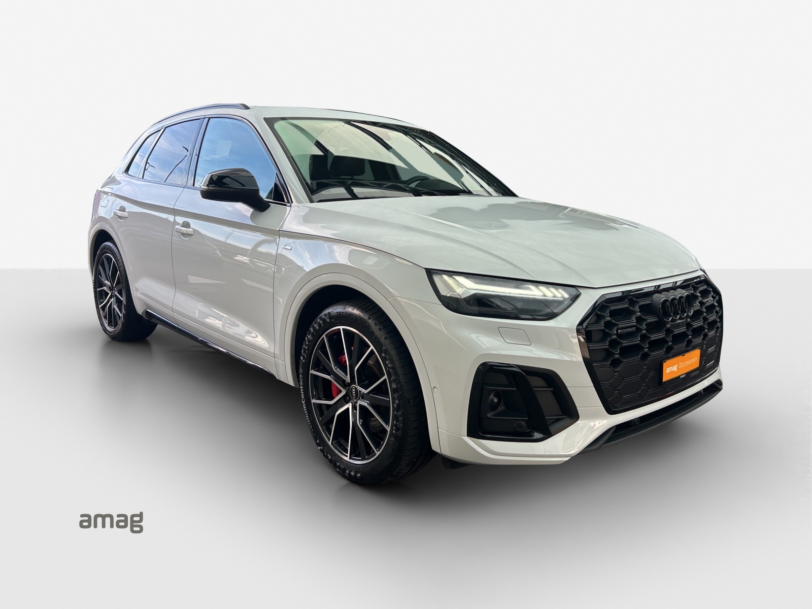 AUDI Q5 55 TFSI e PHEV S line quattro S-tronic-image-5
