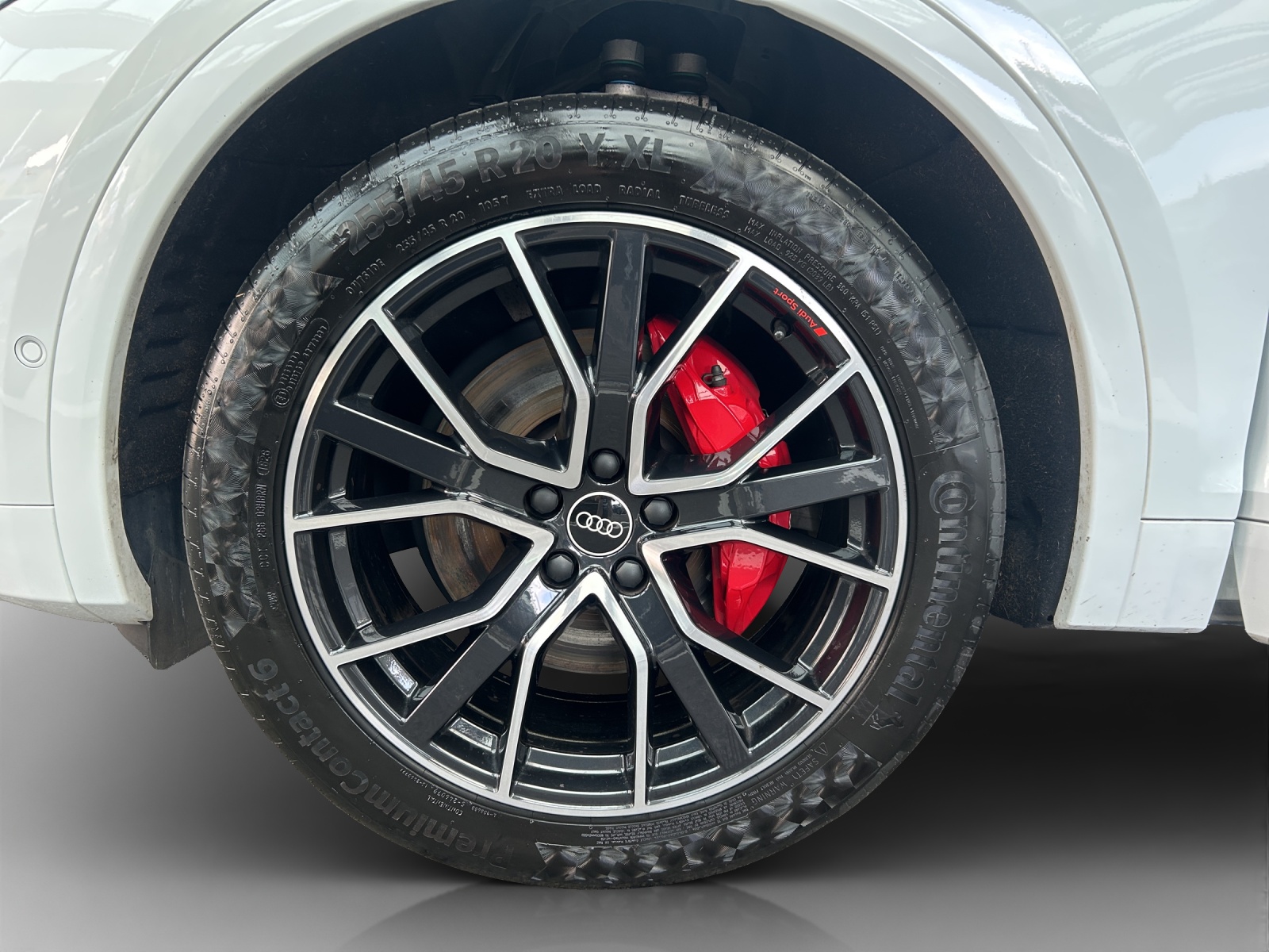 AUDI Q5 55 TFSI e PHEV S line quattro S-tronic-image-14