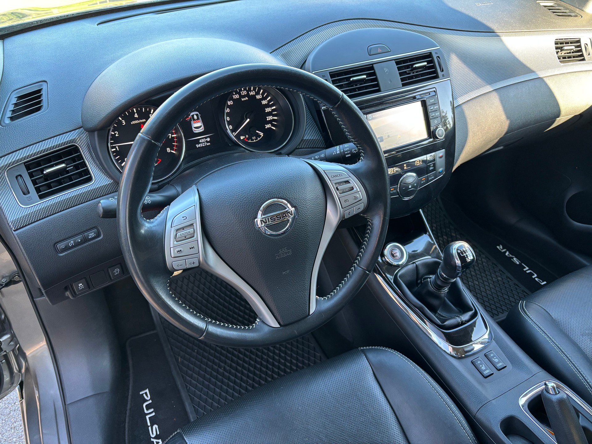 NISSAN Pulsar 1.6 DIG-T tekna-image-10