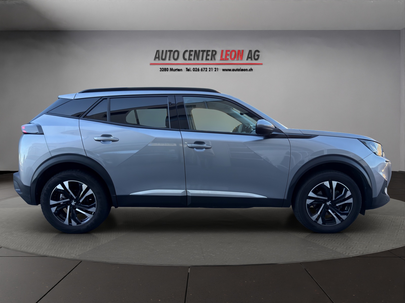 PEUGEOT 2008 1.2 PureTech Active-image-6