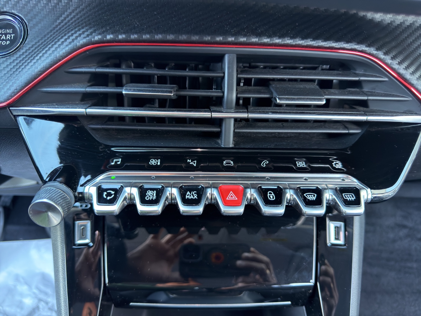 PEUGEOT 2008 1.2 PureTech Active-image-20