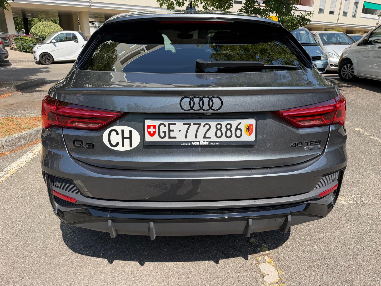 AUDI 2.0 40 TFSI S line quattro S-Tronic-image-9