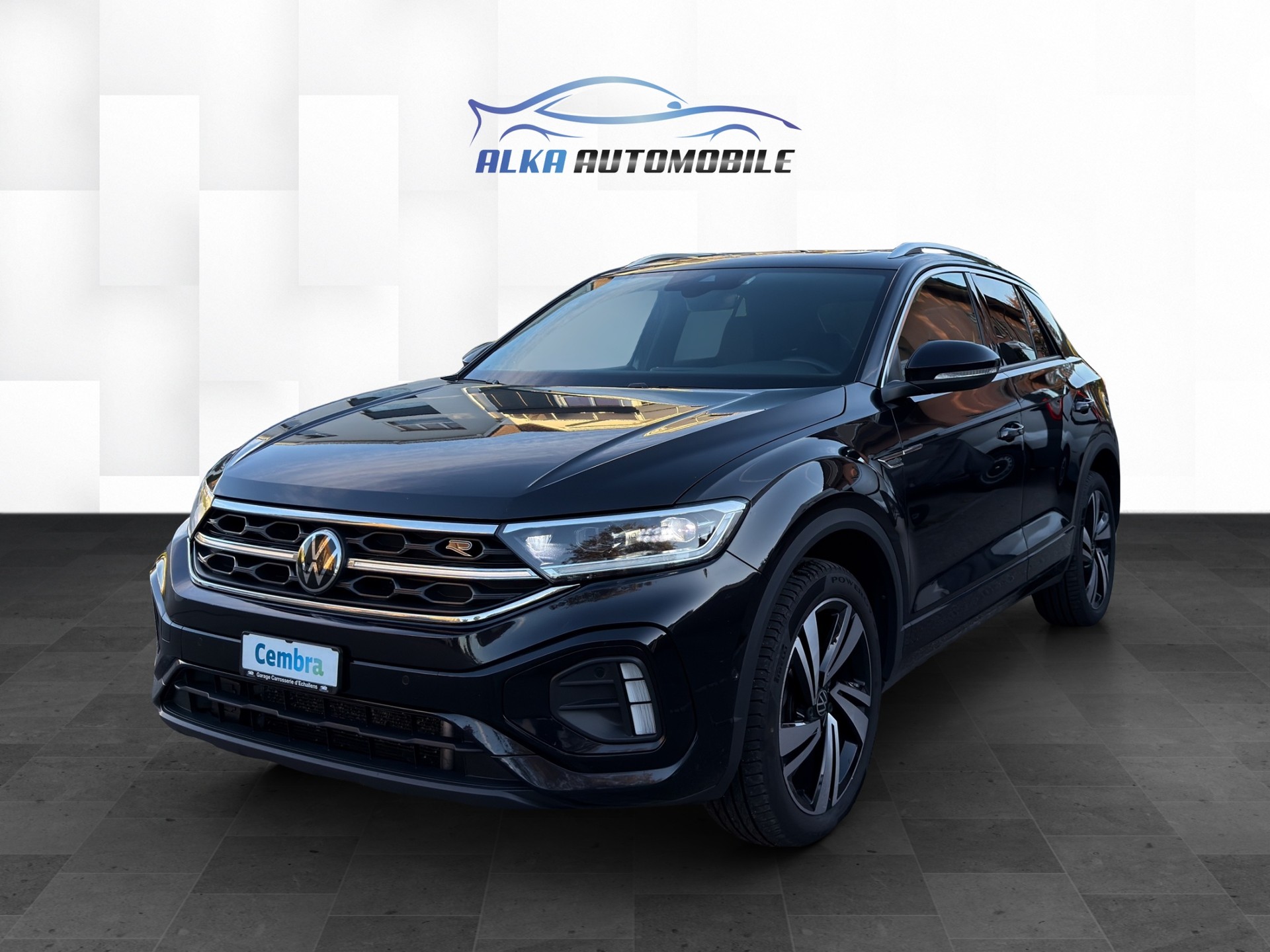 VW T-Roc 2.0 TSI R-Line DSG 4Motion-image-2