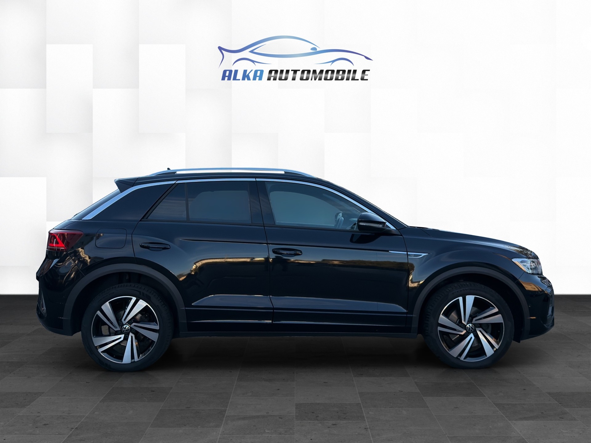 VW T-Roc 2.0 TSI R-Line DSG 4Motion-image-7