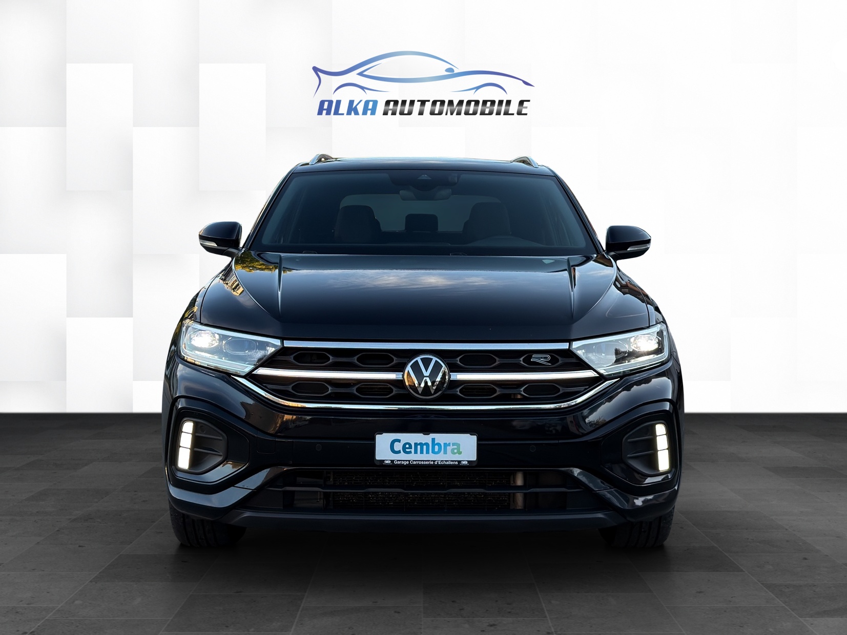 VW T-Roc 2.0 TSI R-Line DSG 4Motion-image-1