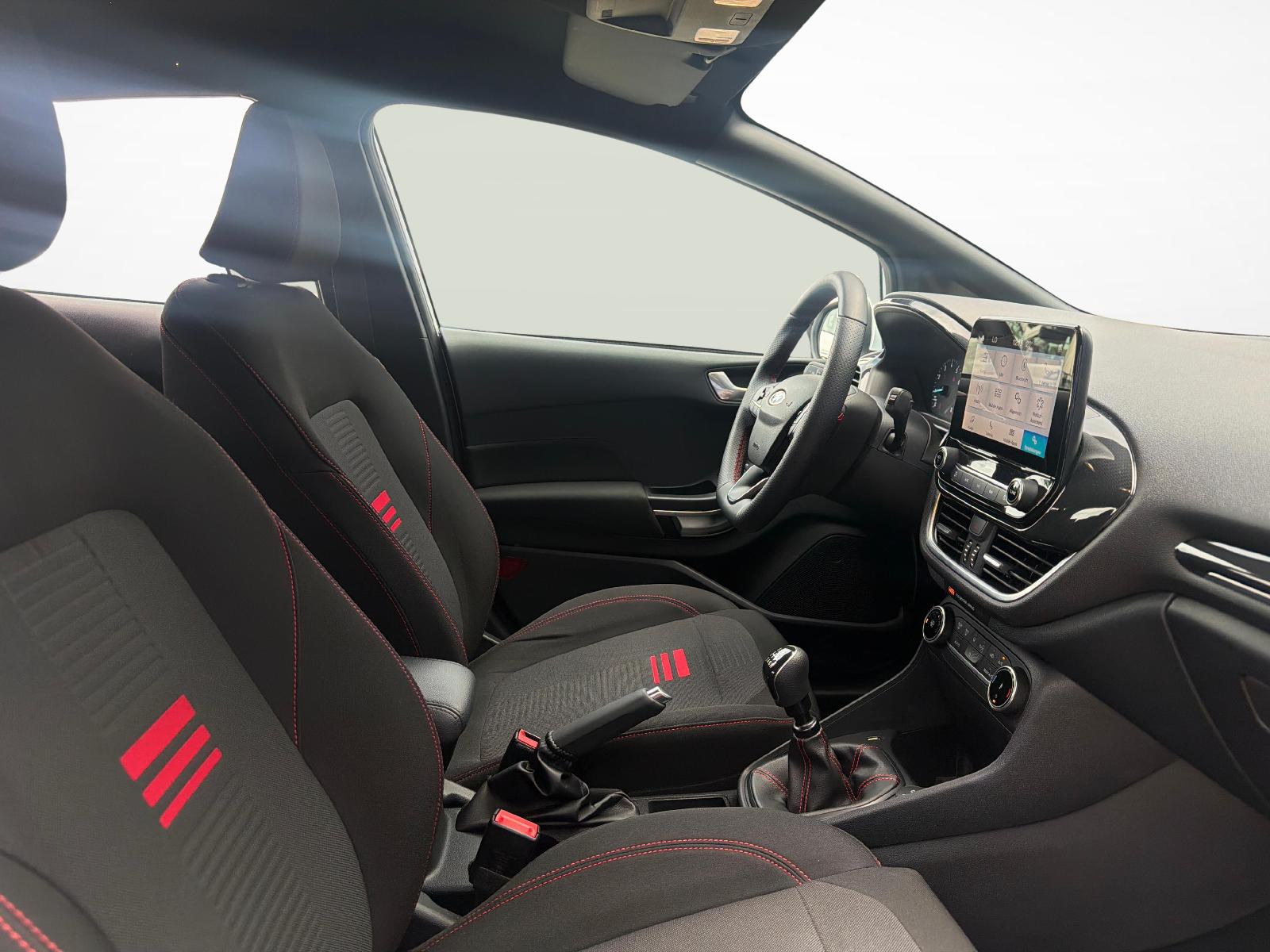 FORD Fiesta 1.0 EcoB Hybrid ST-Line-image-11