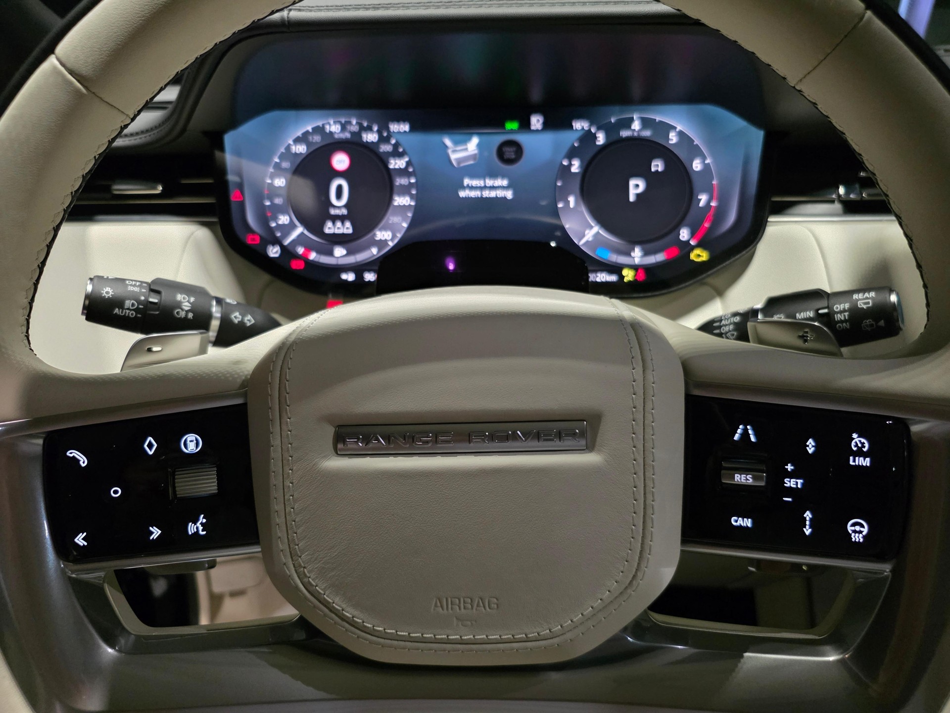 LAND ROVER Range Rover 4.4 V8 Autobiography-image-10