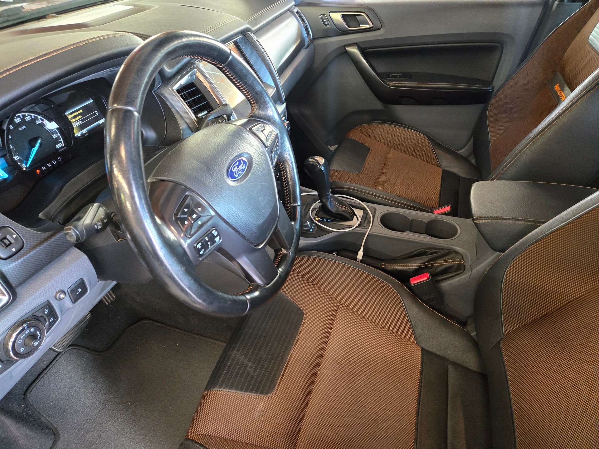 FORD Ranger Wildtrak 3.2 TDCi 4x4 A-image-5