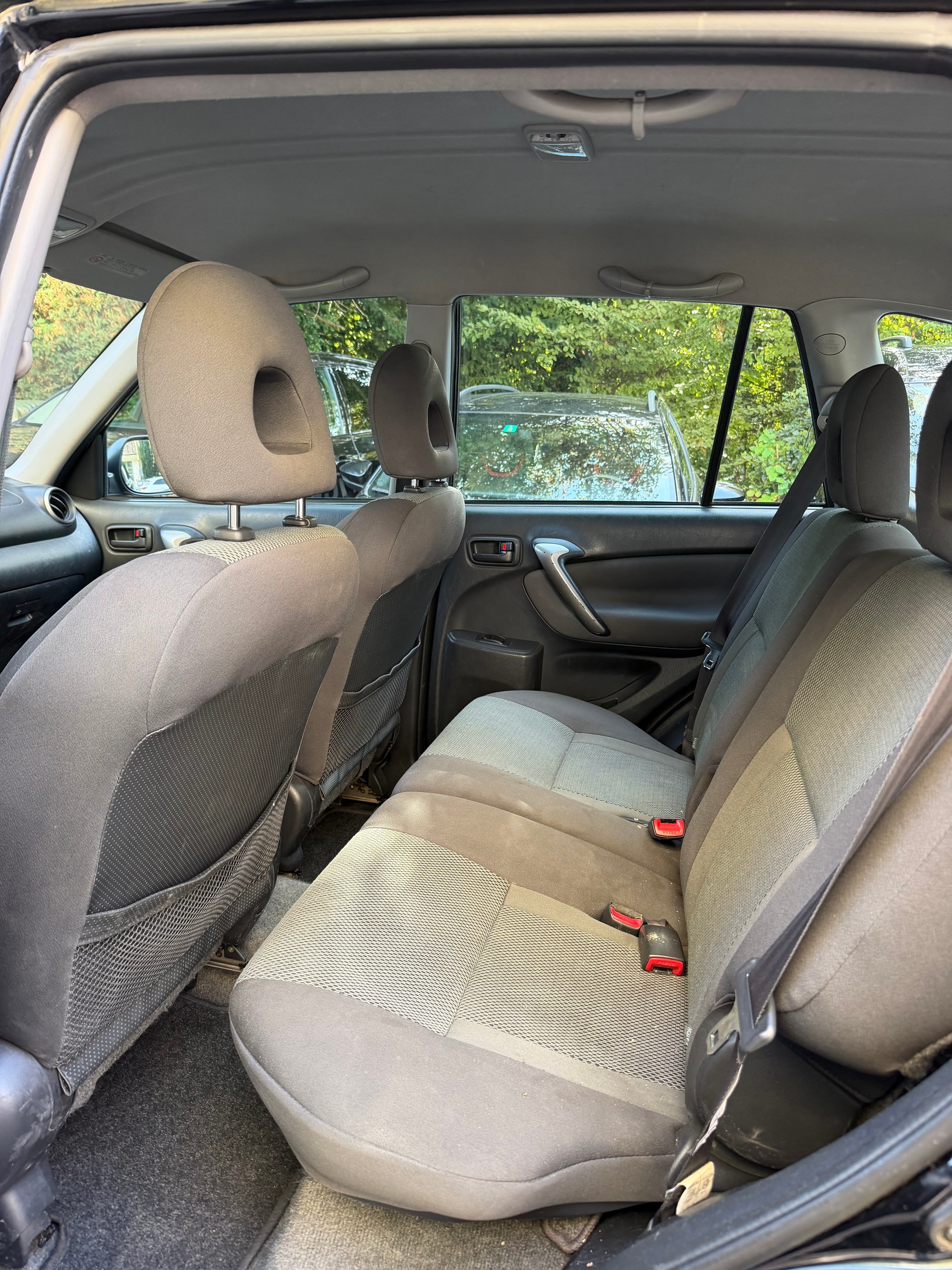 TOYOTA RAV-4 2.0 D4D Linea Terra-image-6