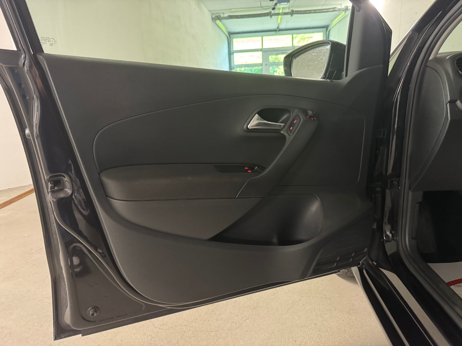 VW Polo 1.4 16V Comfortline 1-Hand-image-14