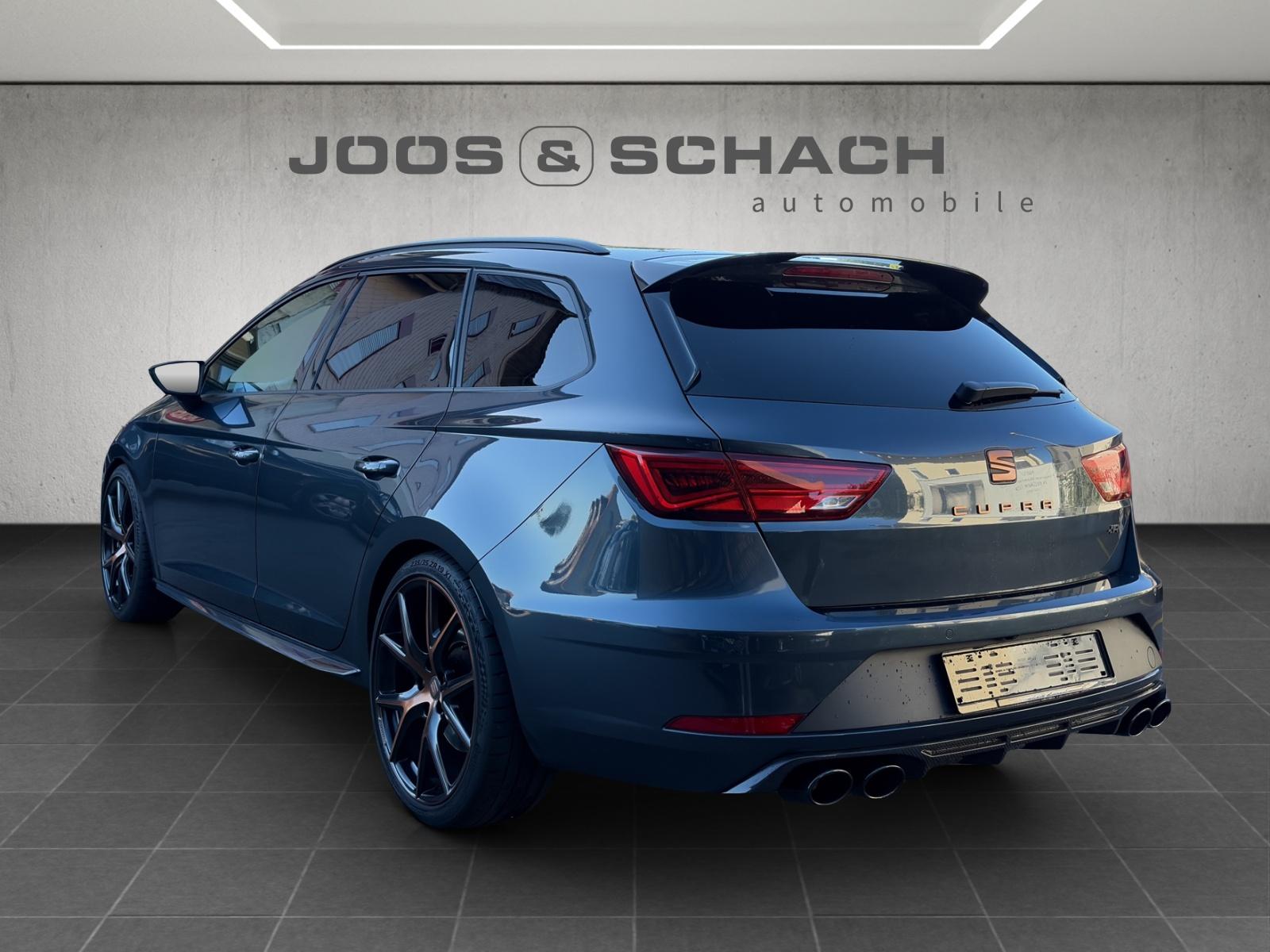 SEAT Leon ST 2.0 TSI 300 Cupra R 4Drive DSG-image-6