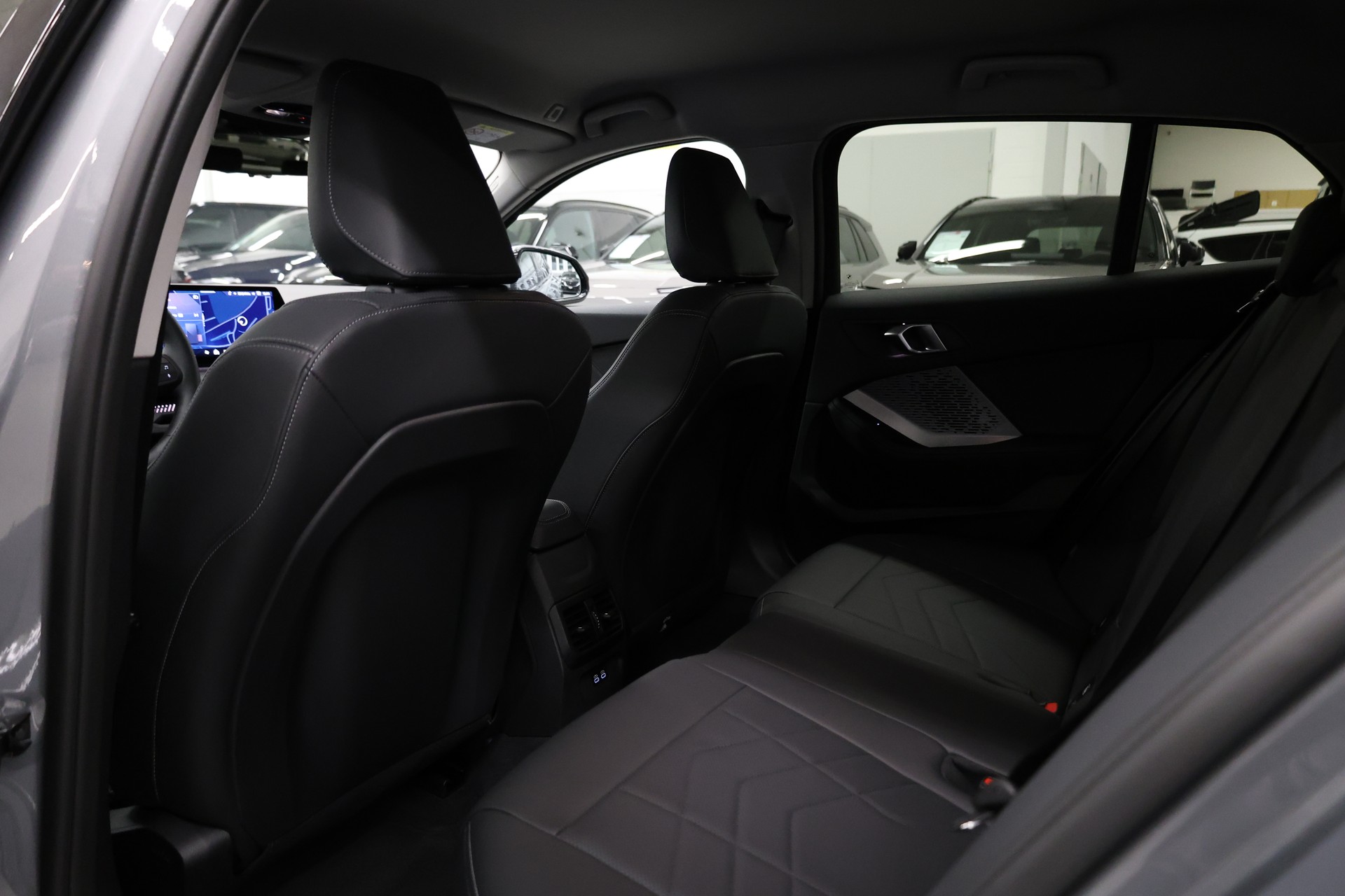 BMW 118d Steptronic M Sport-image-32